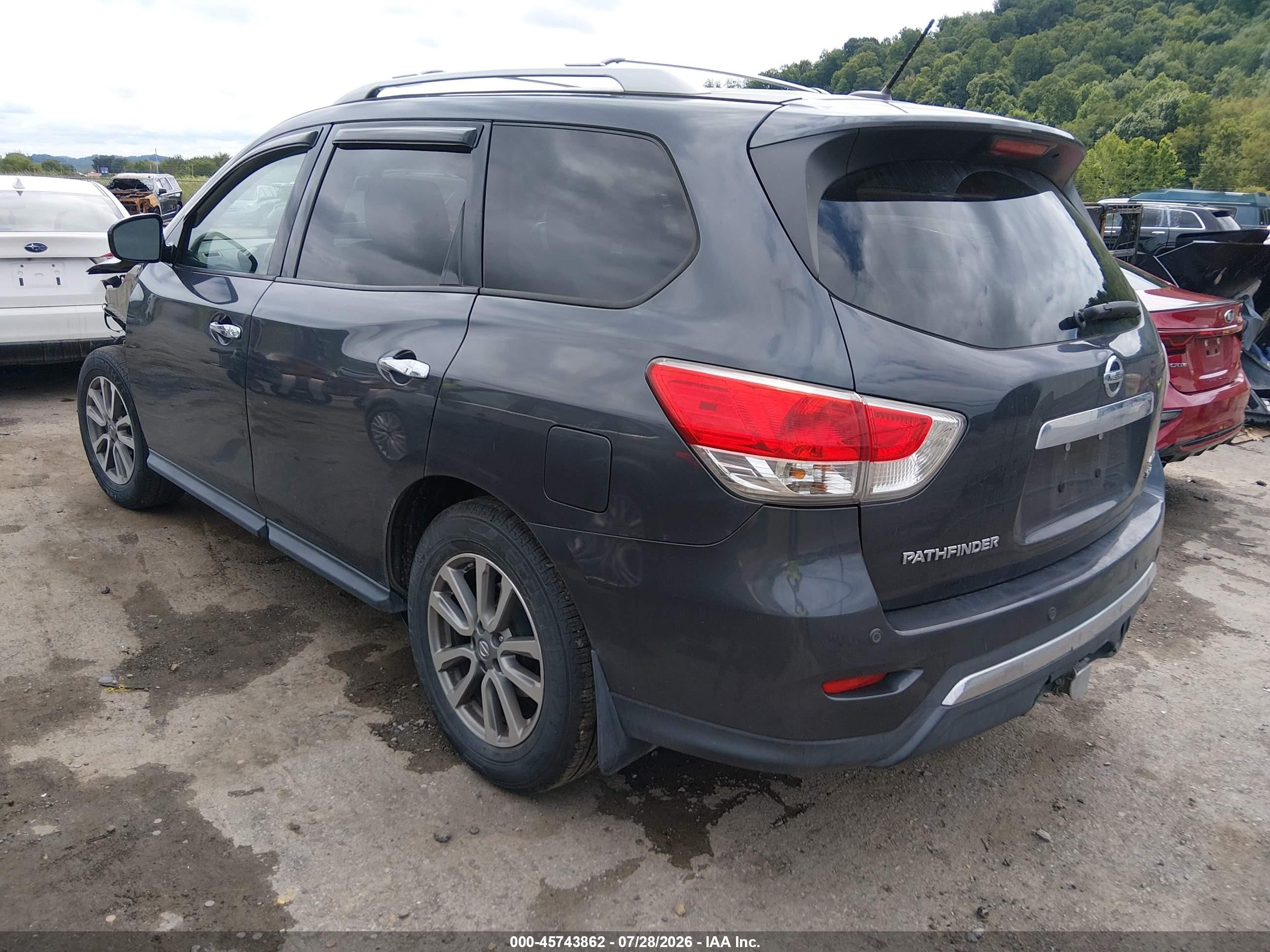 2014 Nissan Pathfinder Sv Серый vin: 5N1AR2MM5EC731737