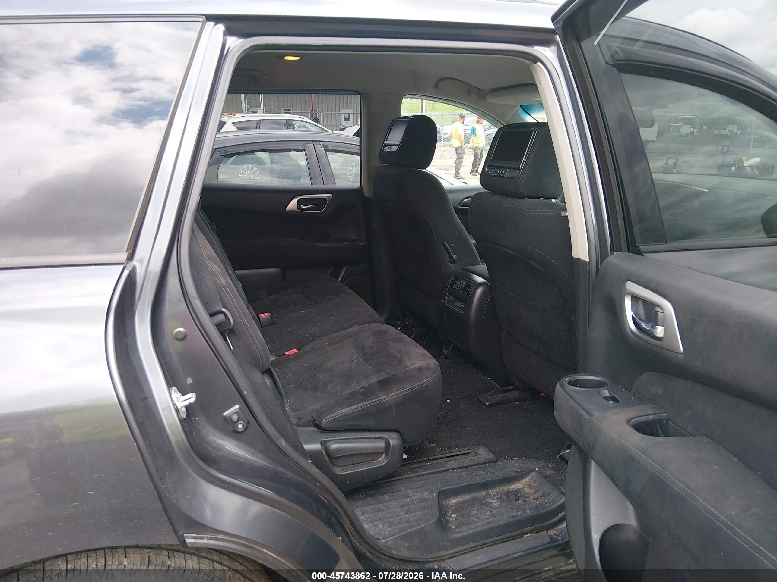2014 Nissan Pathfinder Sv Серый vin: 5N1AR2MM5EC731737