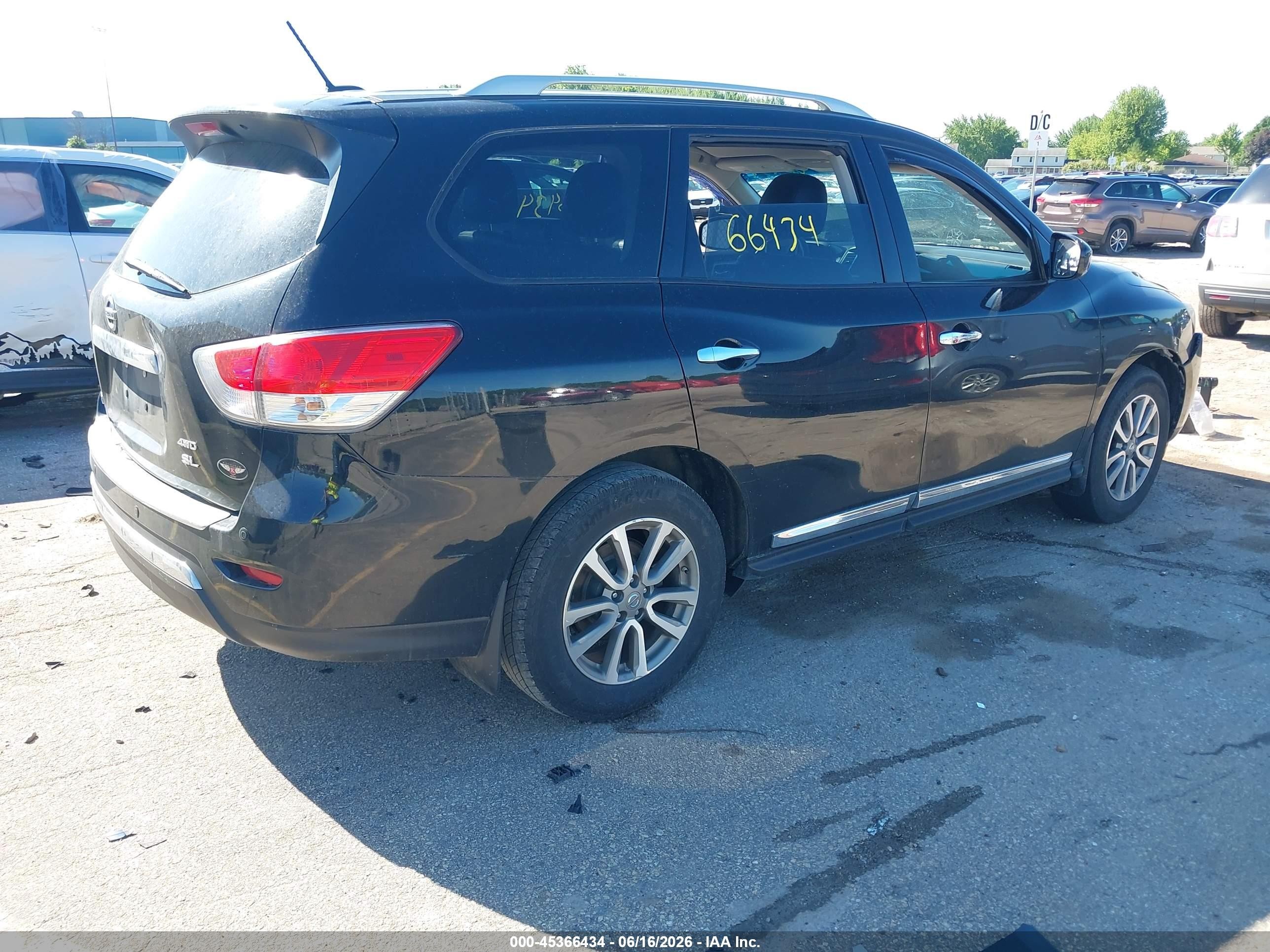2015 Nissan Pathfinder Sl Black vin: 5N1AR2MM5FC604777