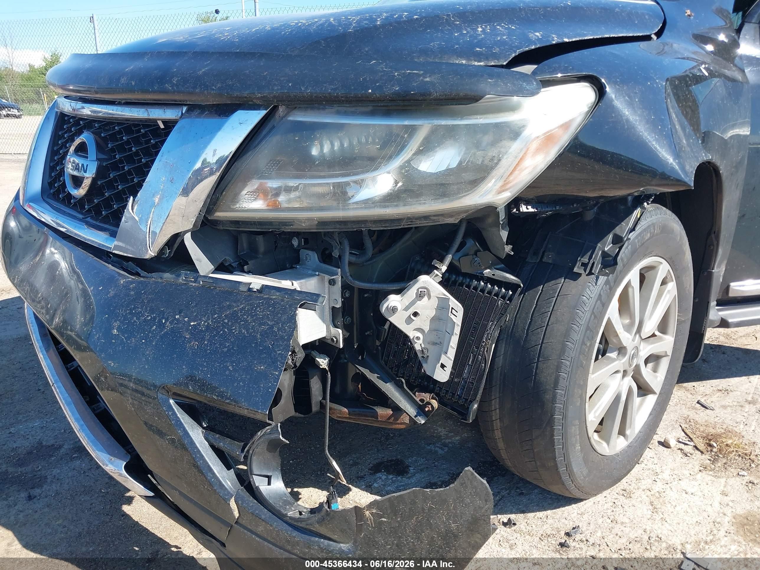 2015 Nissan Pathfinder Sl Black vin: 5N1AR2MM5FC604777
