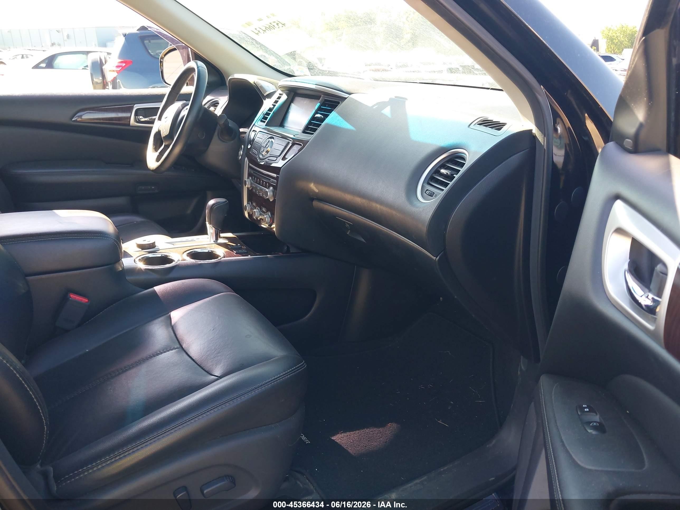 2015 Nissan Pathfinder Sl Black vin: 5N1AR2MM5FC604777