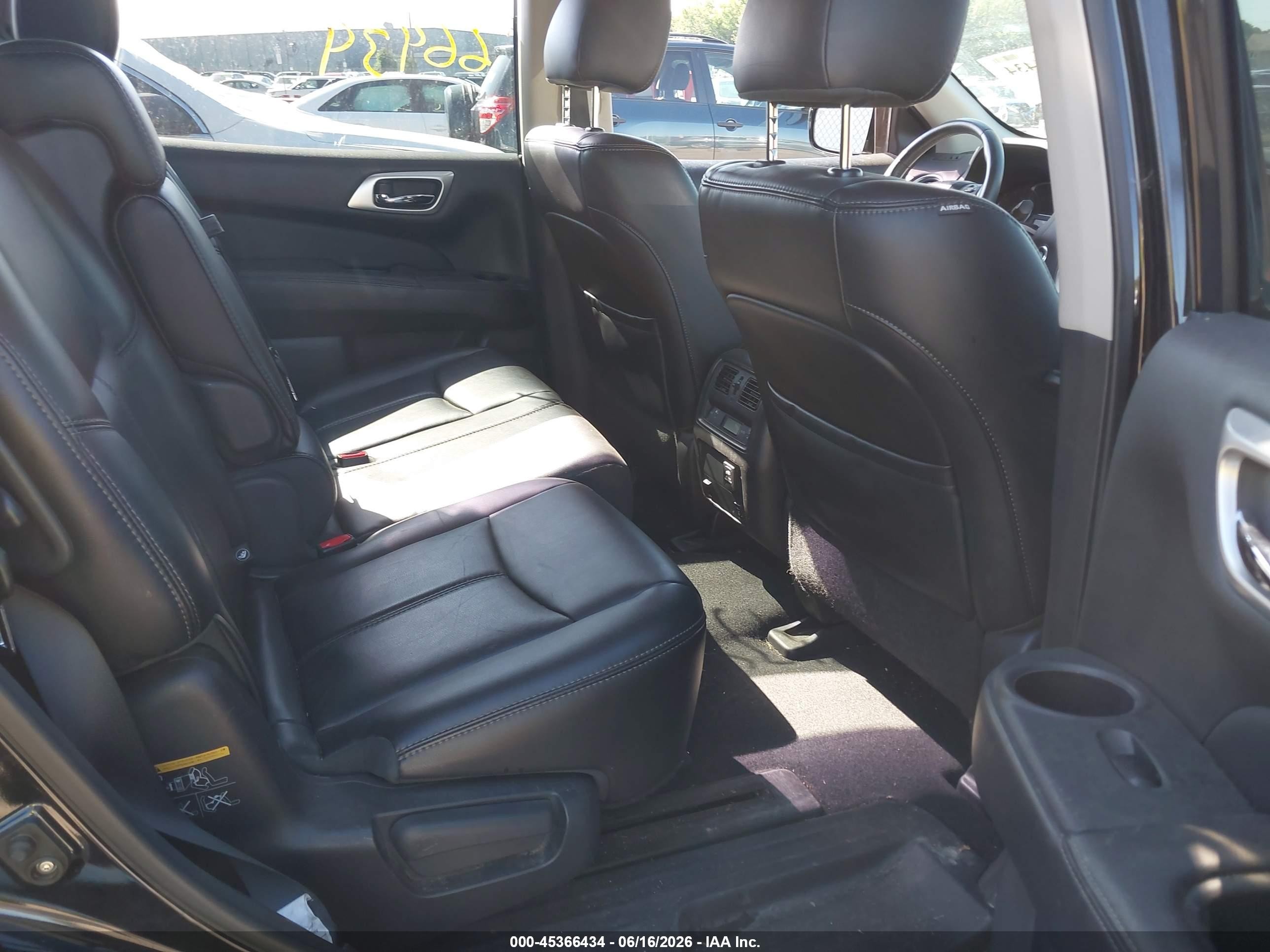 2015 Nissan Pathfinder Sl Black vin: 5N1AR2MM5FC604777
