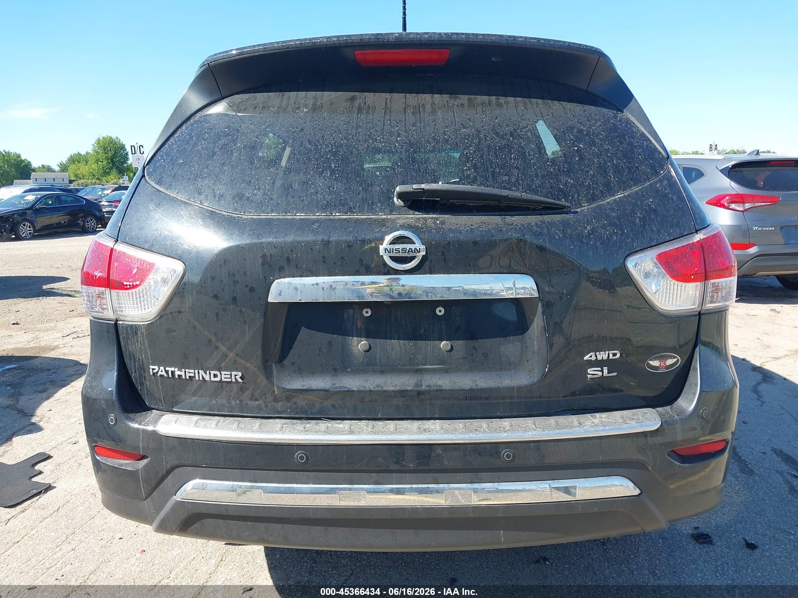 2015 Nissan Pathfinder Sl Black vin: 5N1AR2MM5FC604777