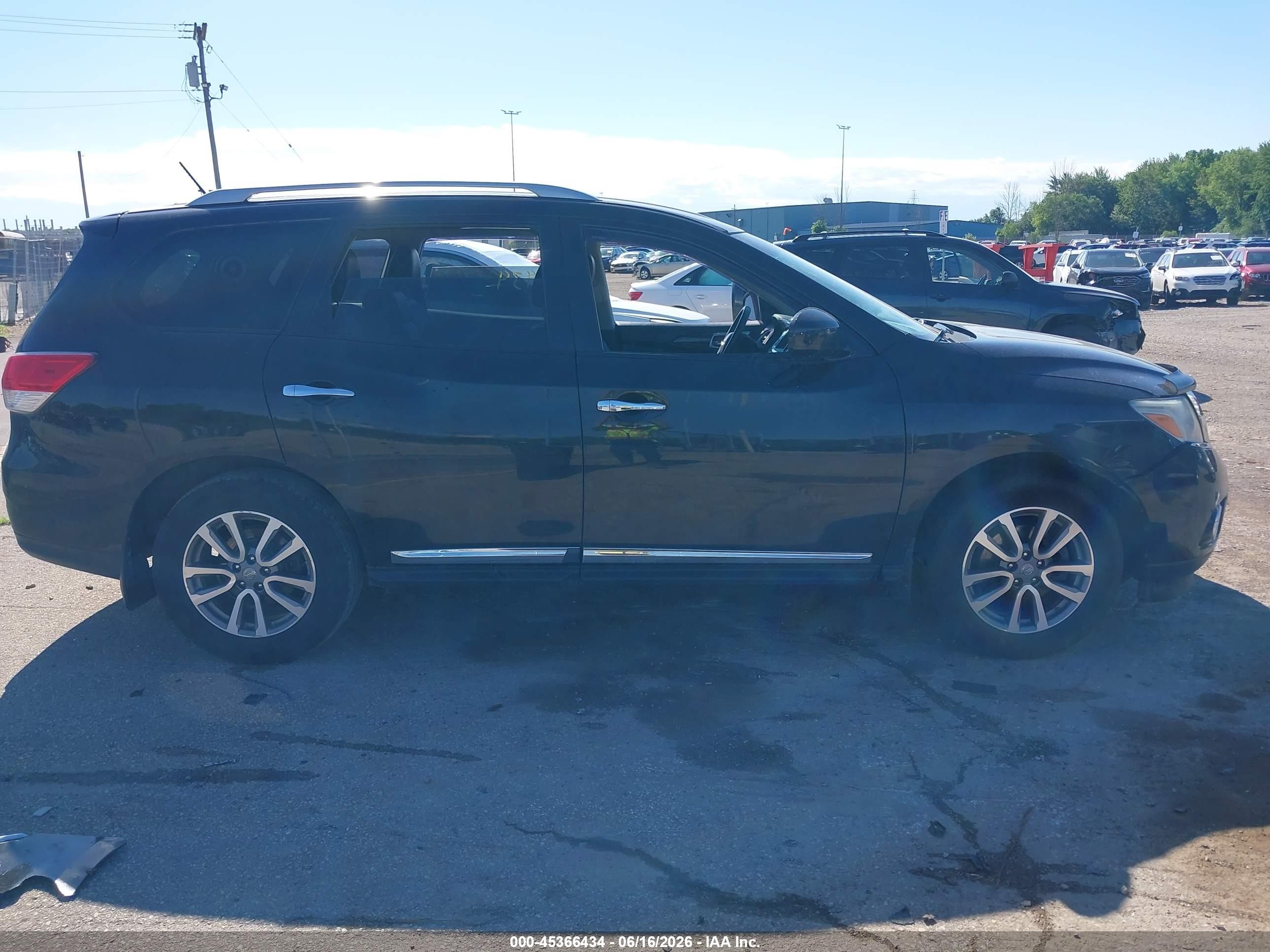 2015 Nissan Pathfinder Sl Black vin: 5N1AR2MM5FC604777