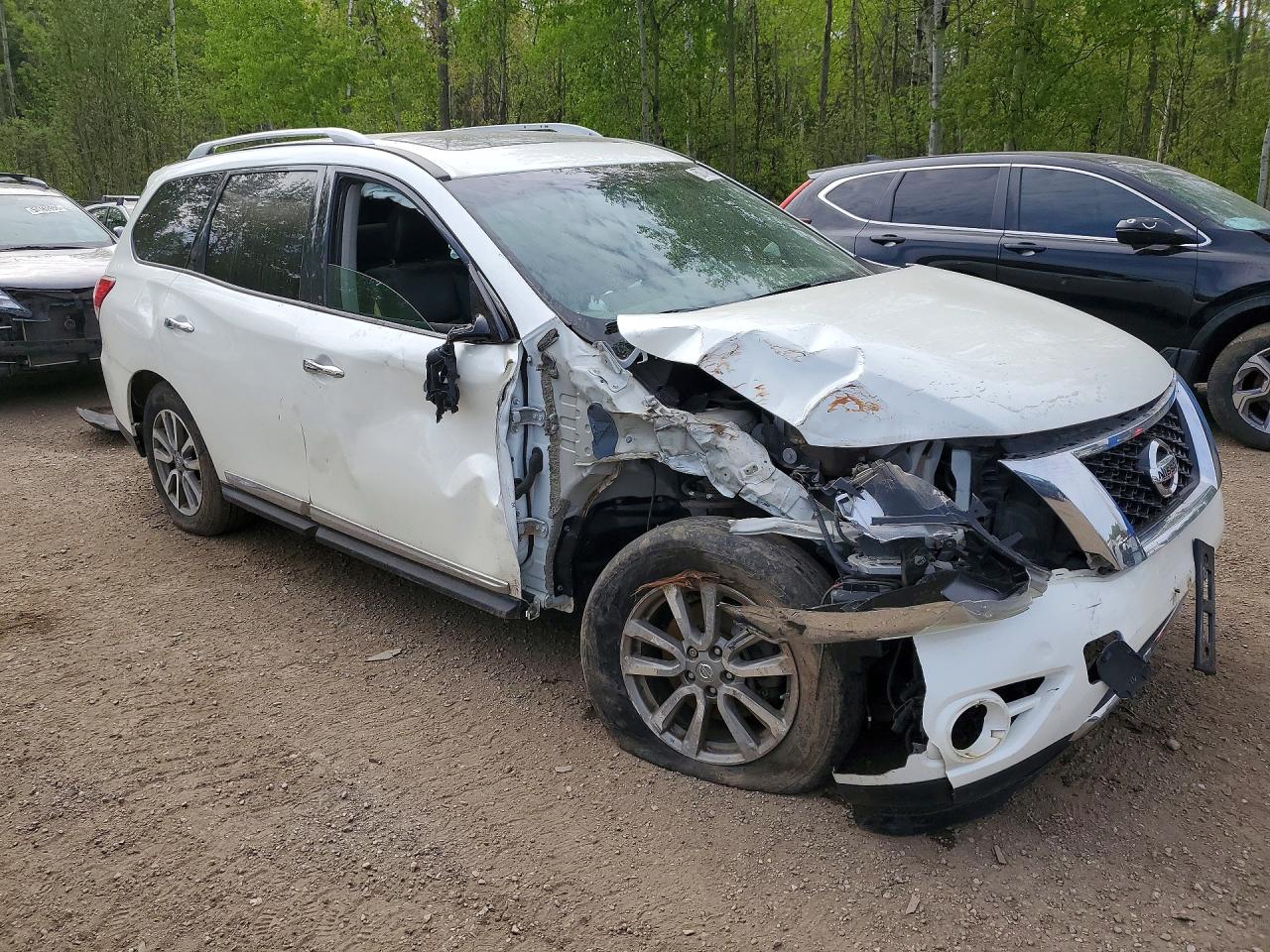 2015 Nissan Pathfinder S White vin: 5N1AR2MM5FC620445
