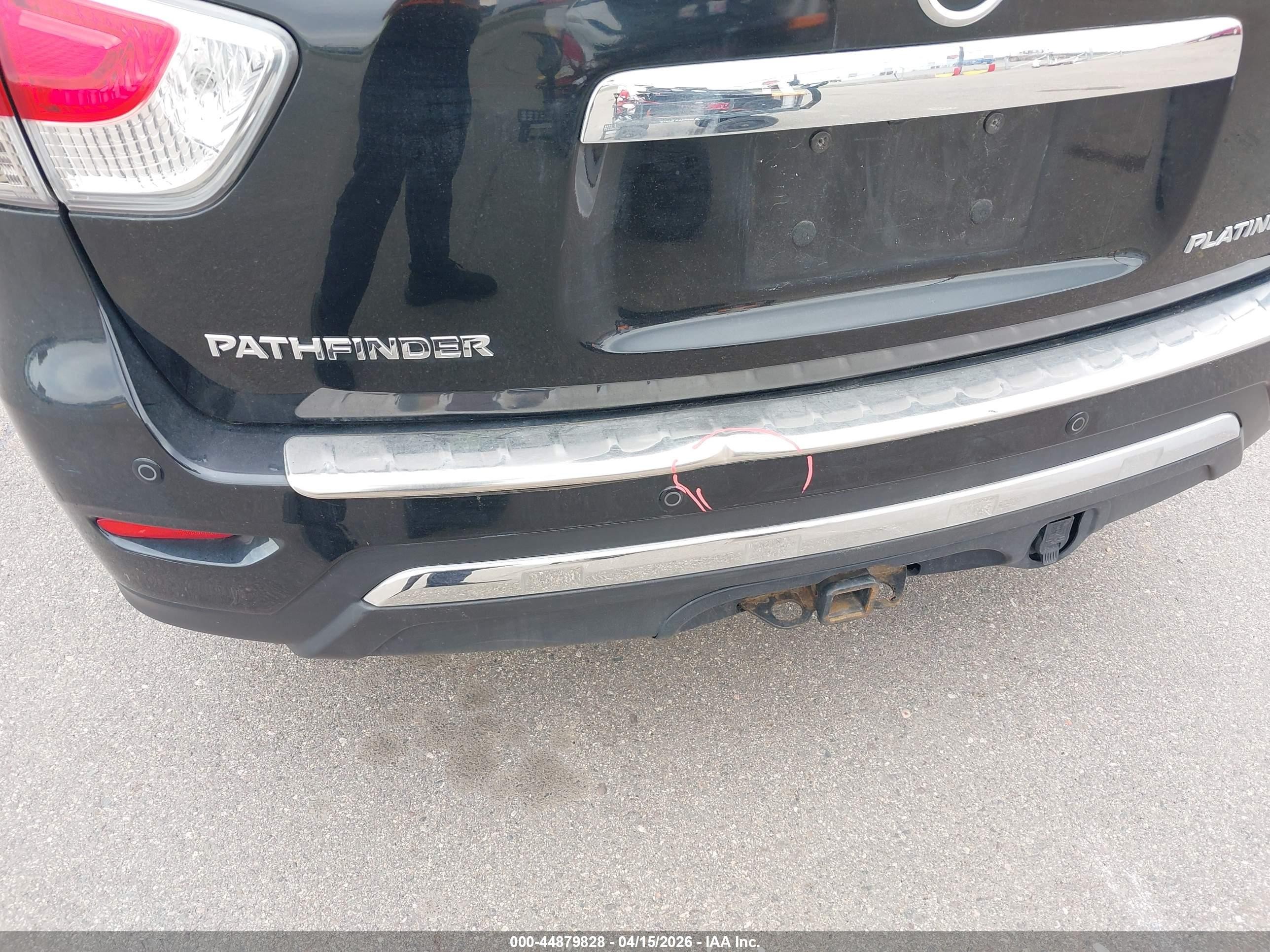 2015 Nissan Pathfinder Platinum Black vin: 5N1AR2MM5FC628349