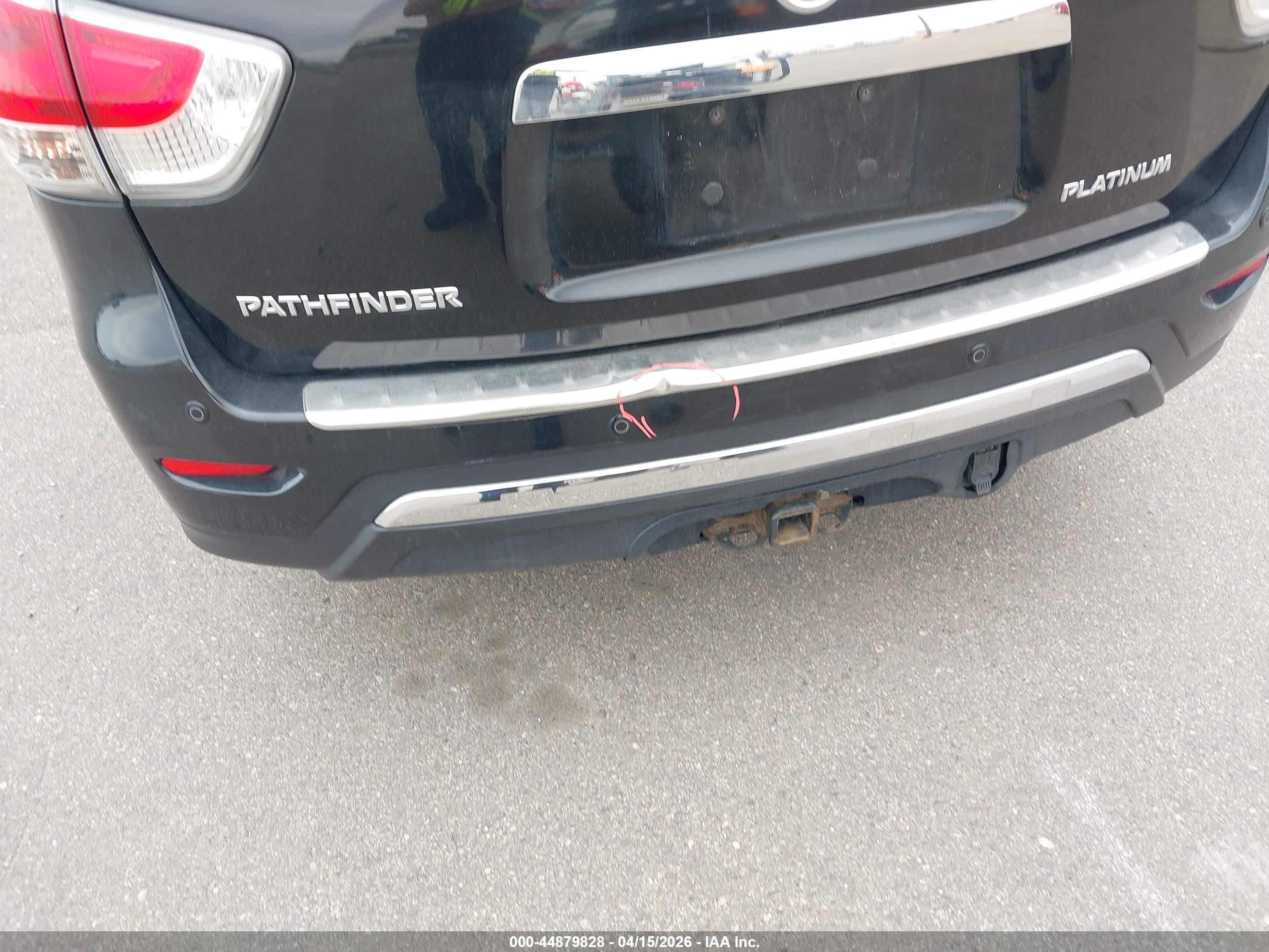 2015 Nissan Pathfinder Platinum Black vin: 5N1AR2MM5FC628349