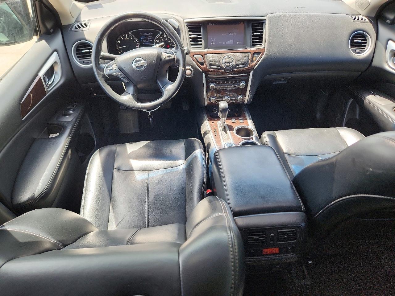 2015 Nissan Pathfinder Sl Silver vin: 5N1AR2MM5FC638377