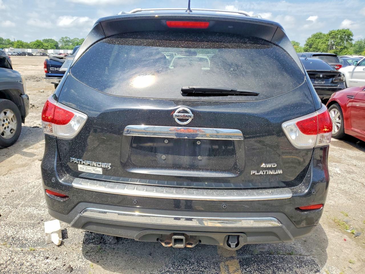 2015 Nissan Pathfinder S Черный vin: 5N1AR2MM5FC648505