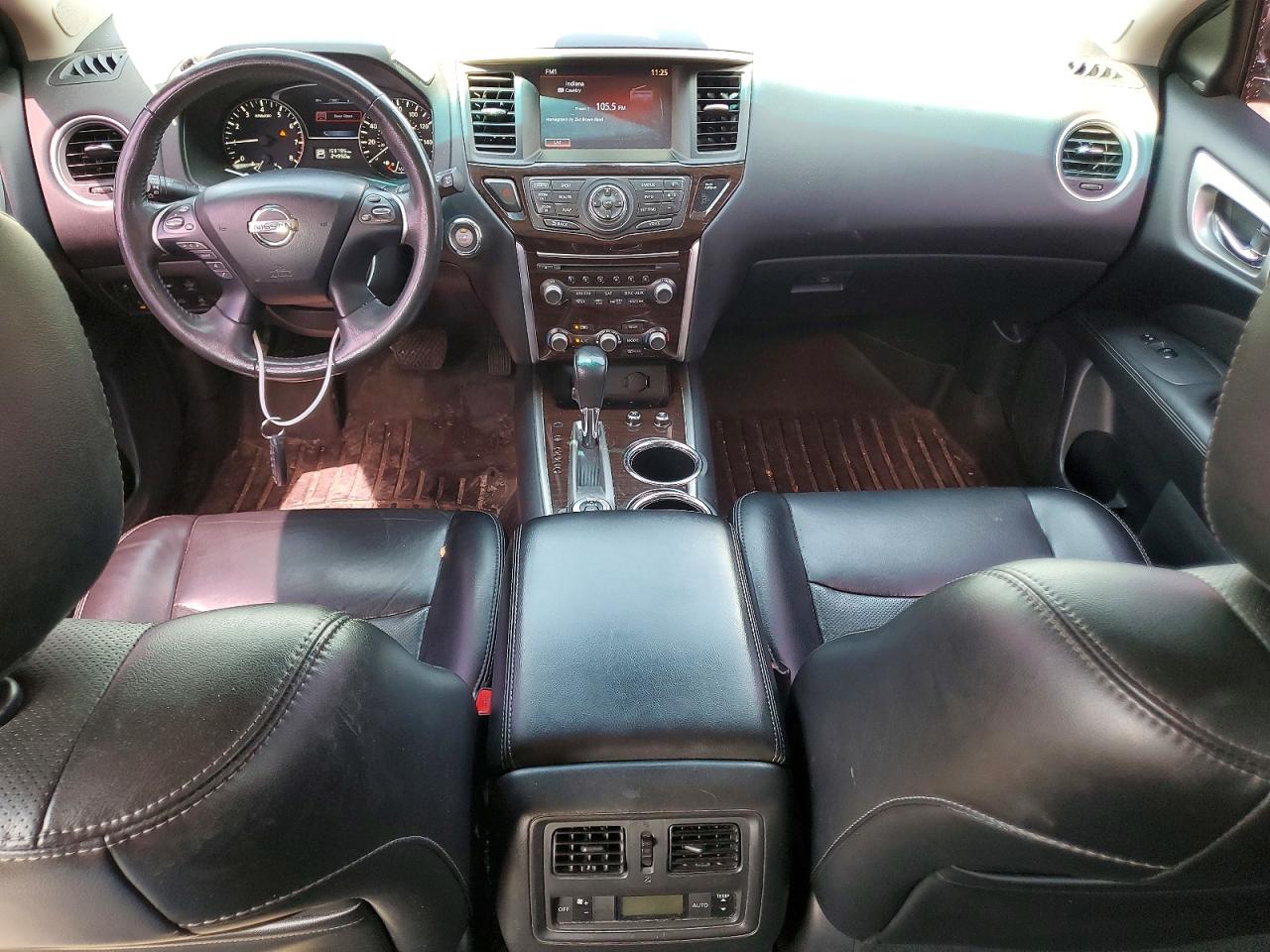 2015 Nissan Pathfinder S Черный vin: 5N1AR2MM5FC648505