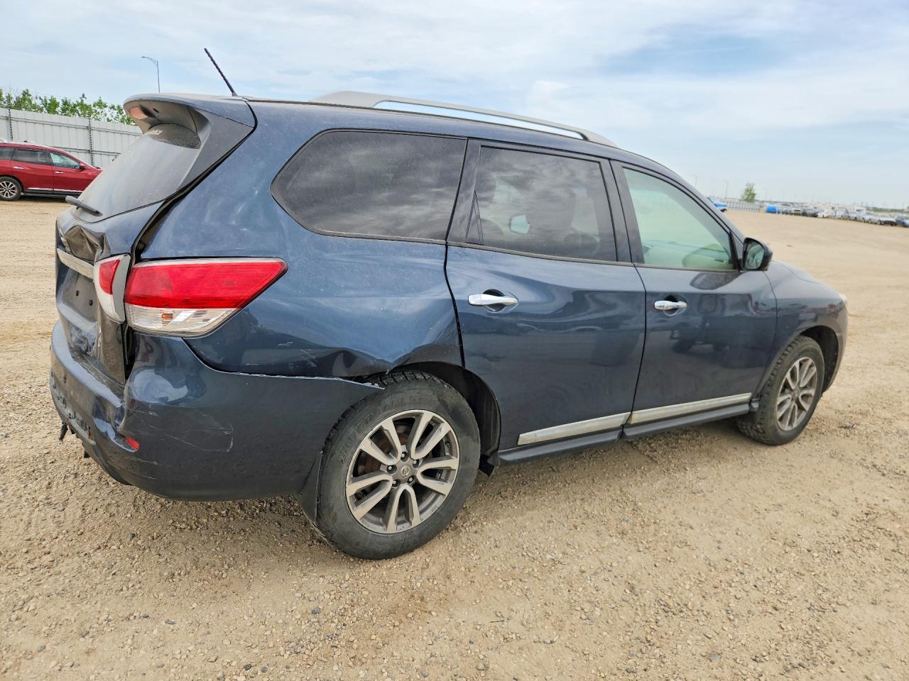 2015 Nissan Pathfinder S Blue vin: 5N1AR2MM5FC656362