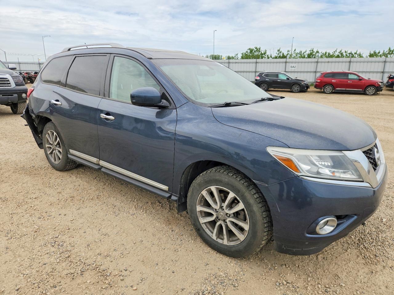 2015 Nissan Pathfinder S Blue vin: 5N1AR2MM5FC656362