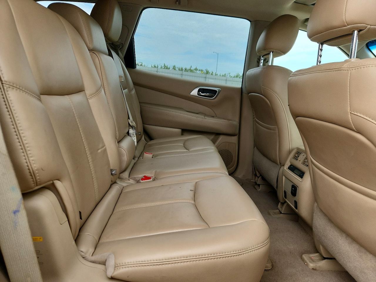 2015 Nissan Pathfinder S Blue vin: 5N1AR2MM5FC656362
