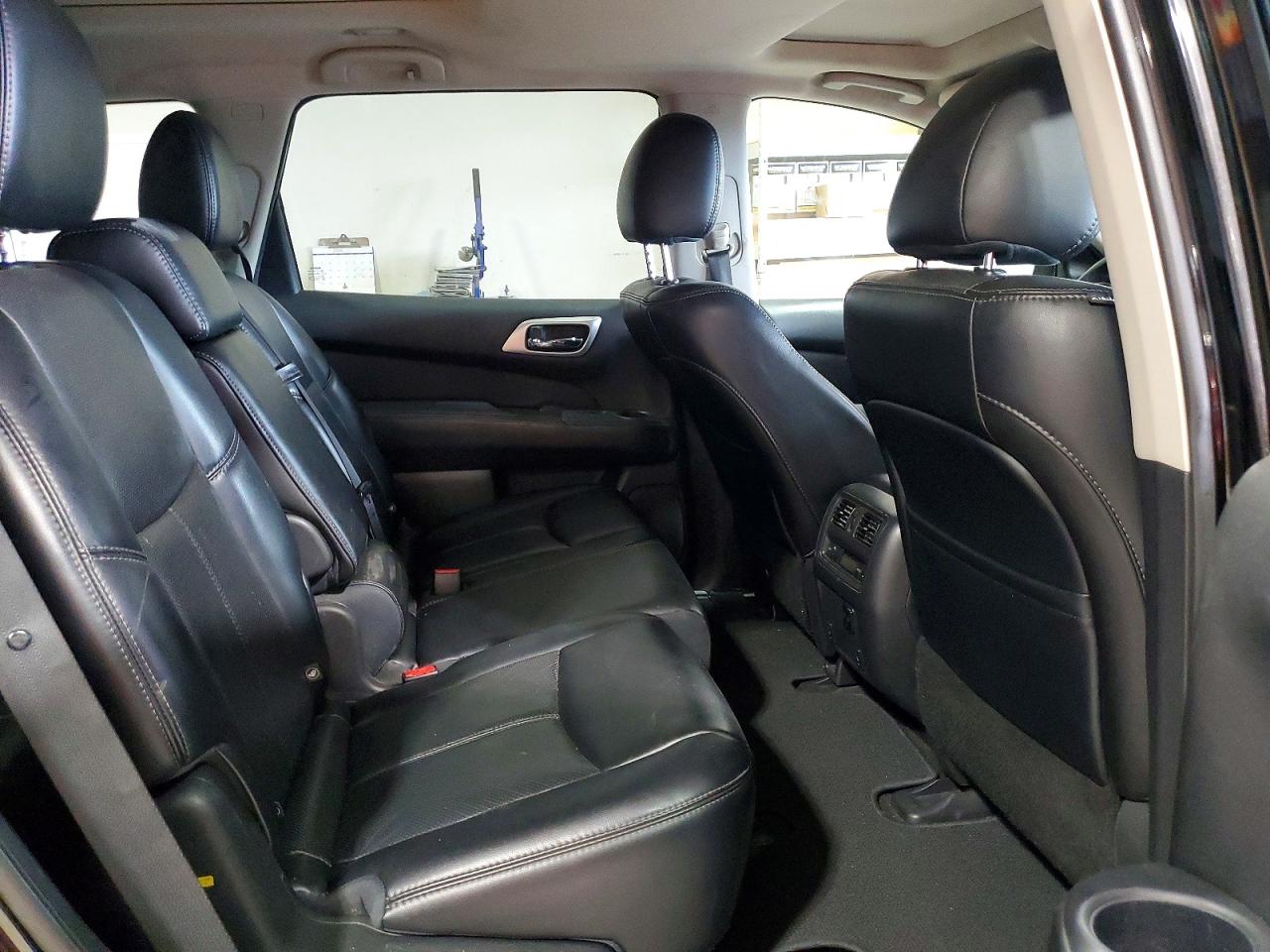 2015 Nissan Pathfinder S Black vin: 5N1AR2MM5FC667068
