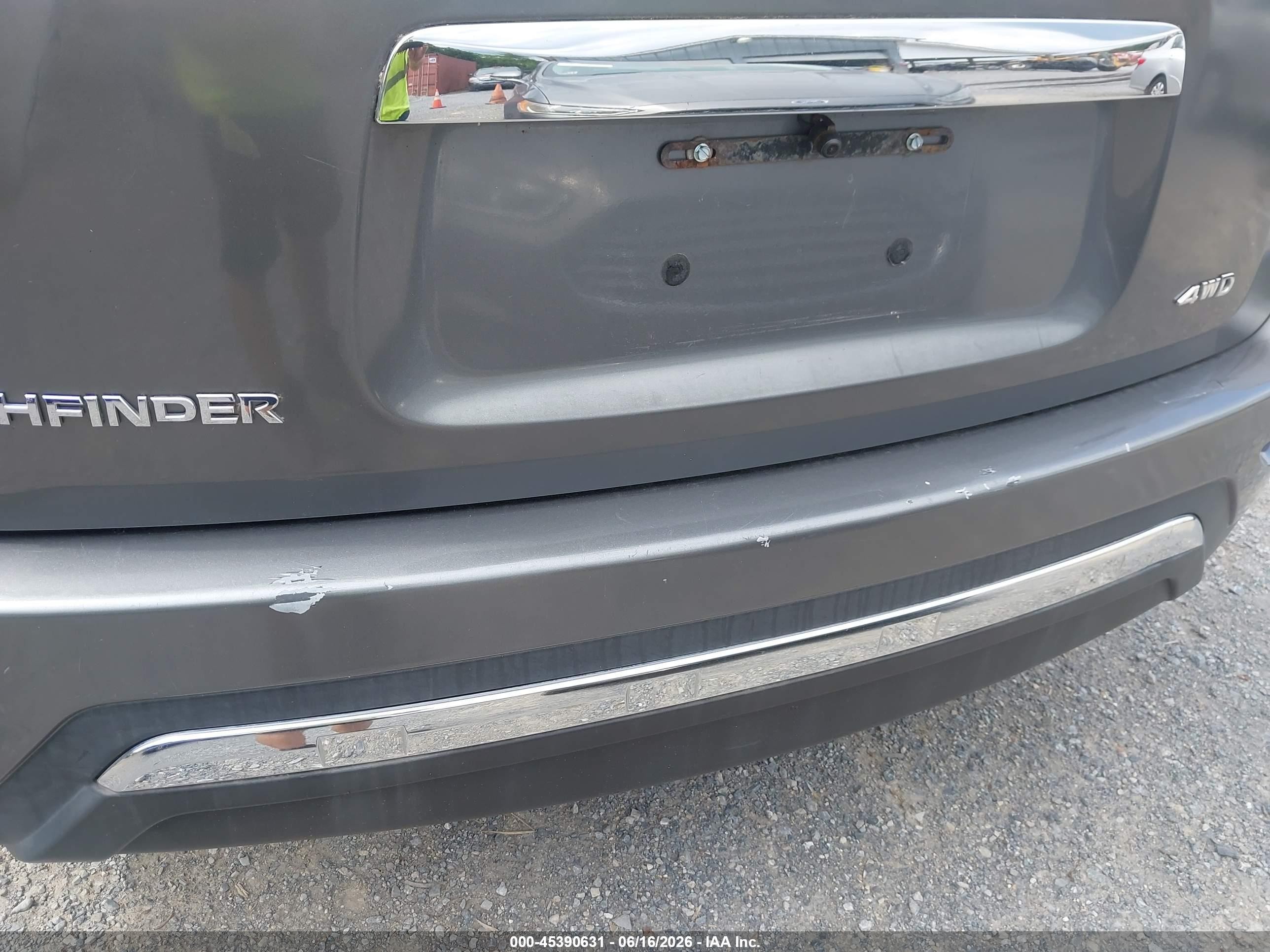 2015 Nissan Pathfinder S Gray vin: 5N1AR2MM5FC685604