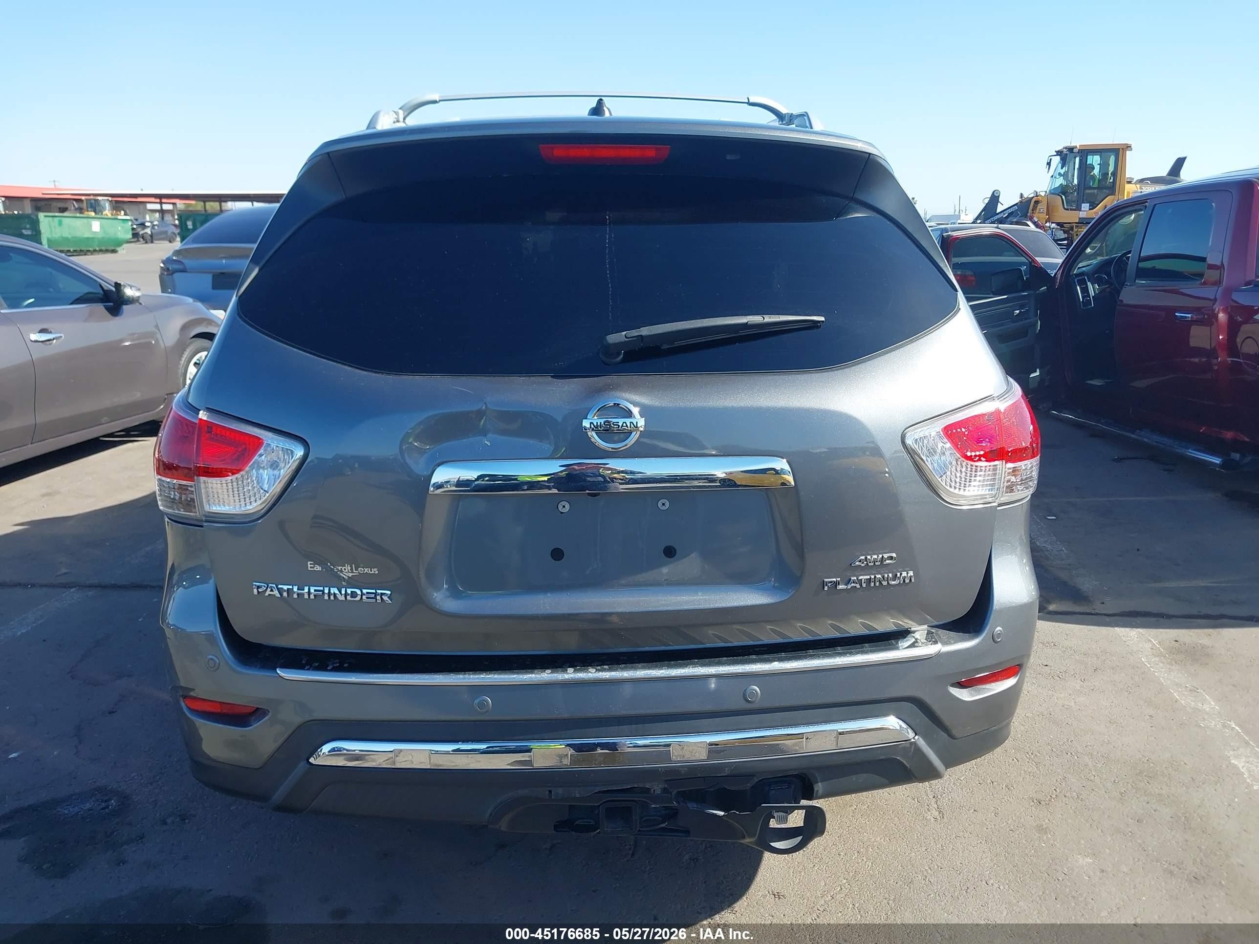 2015 Nissan Pathfinder Platinum Gray vin: 5N1AR2MM5FC700487