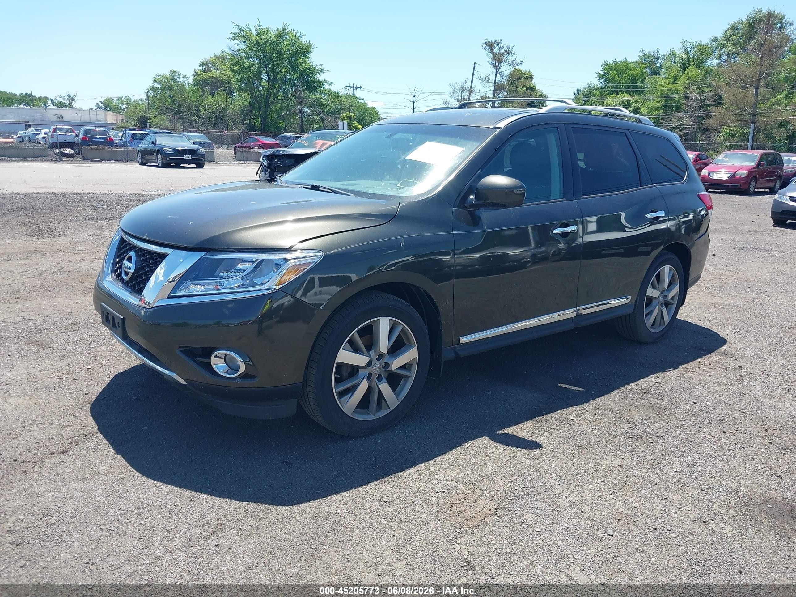 2016 Nissan Pathfinder Platinum Green vin: 5N1AR2MM5GC605347
