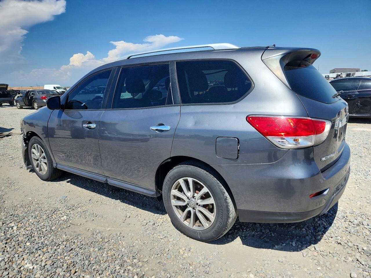 2016 Nissan Pathfinder Sv Gray vin: 5N1AR2MM5GC630913