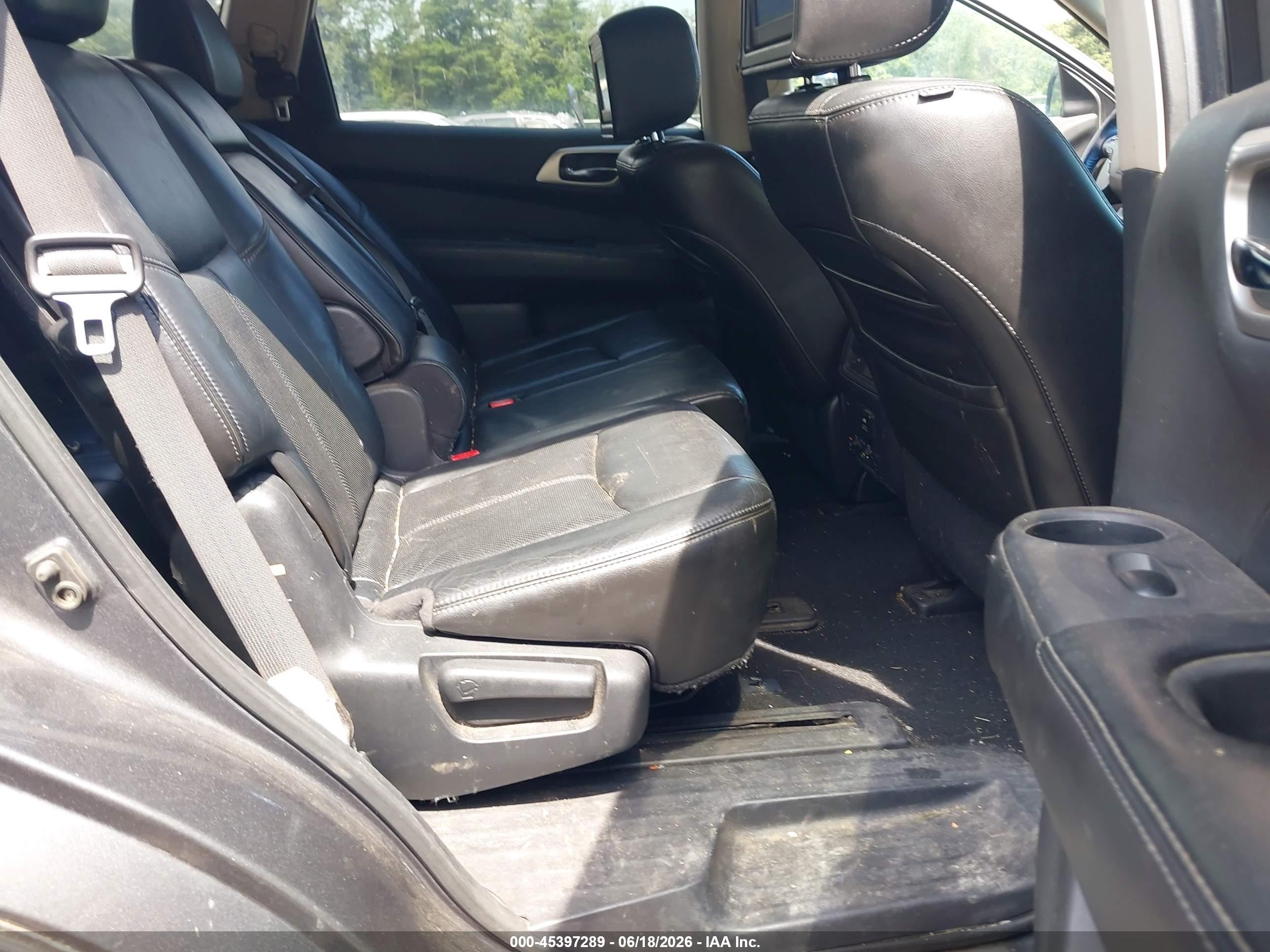 2013 Nissan Pathfinder Platinum Gray vin: 5N1AR2MM6DC628213