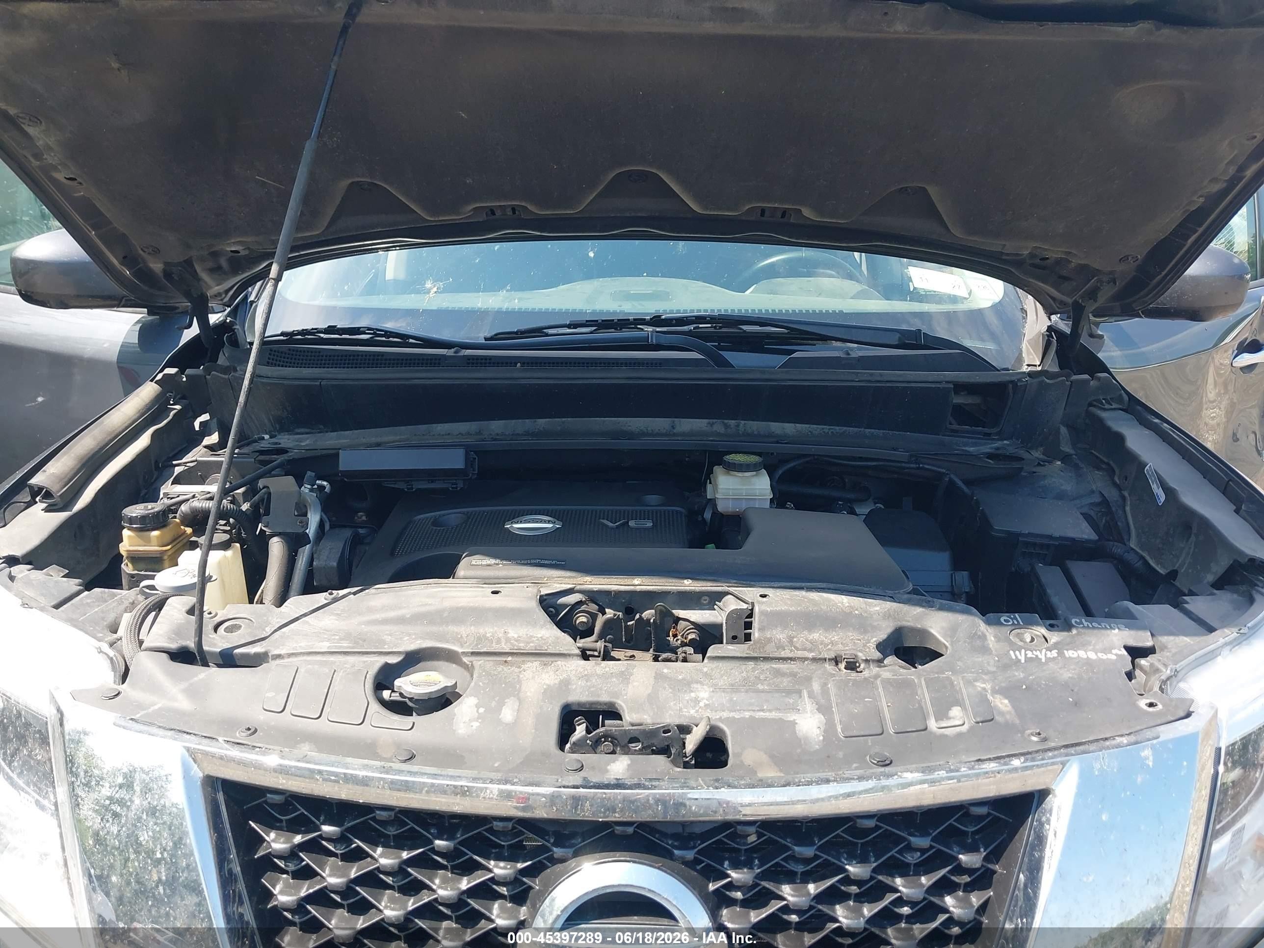 2013 Nissan Pathfinder Platinum Gray vin: 5N1AR2MM6DC628213