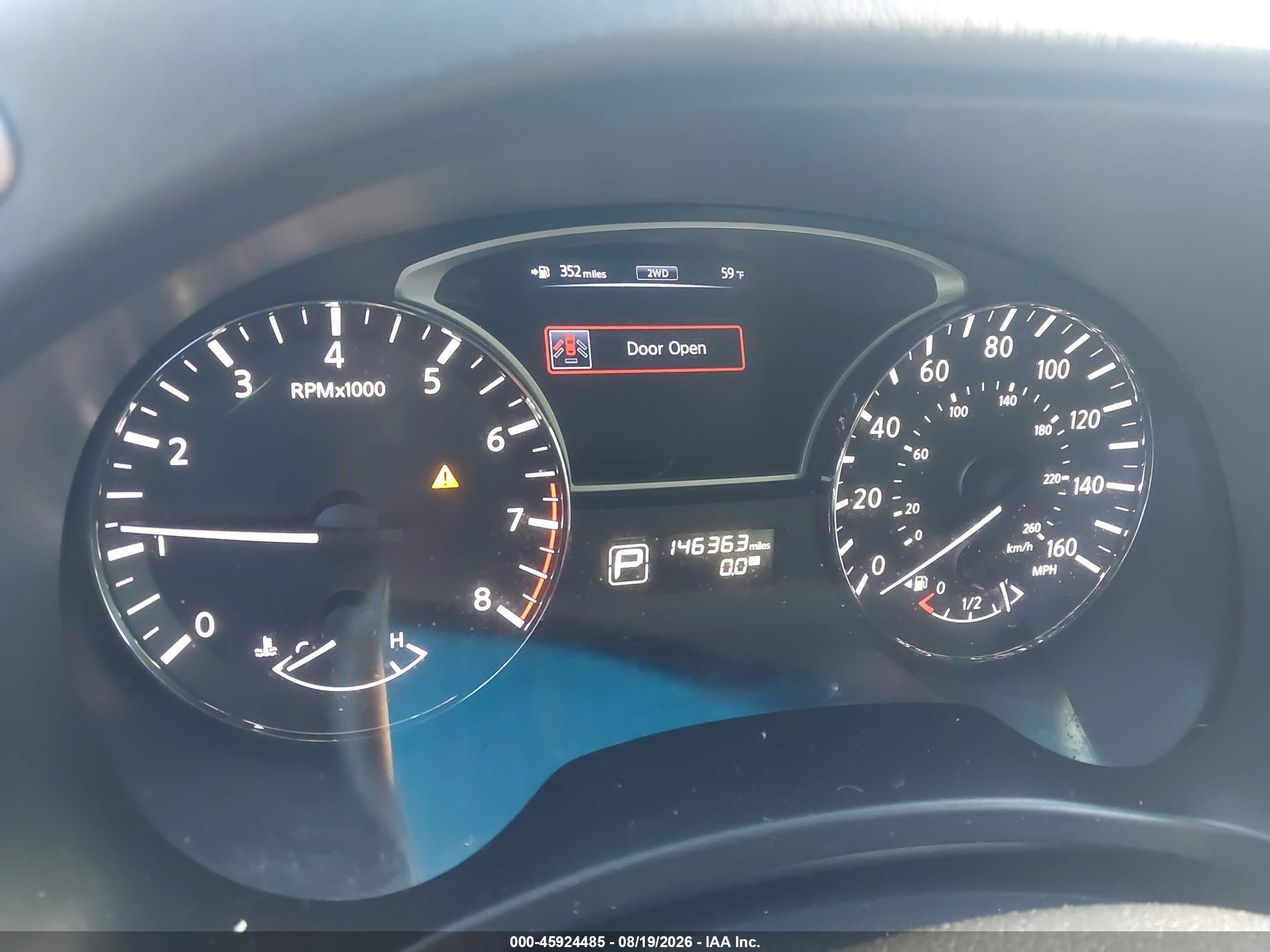 2013 Nissan Pathfinder Sv Silver vin: 5N1AR2MM6DC631936