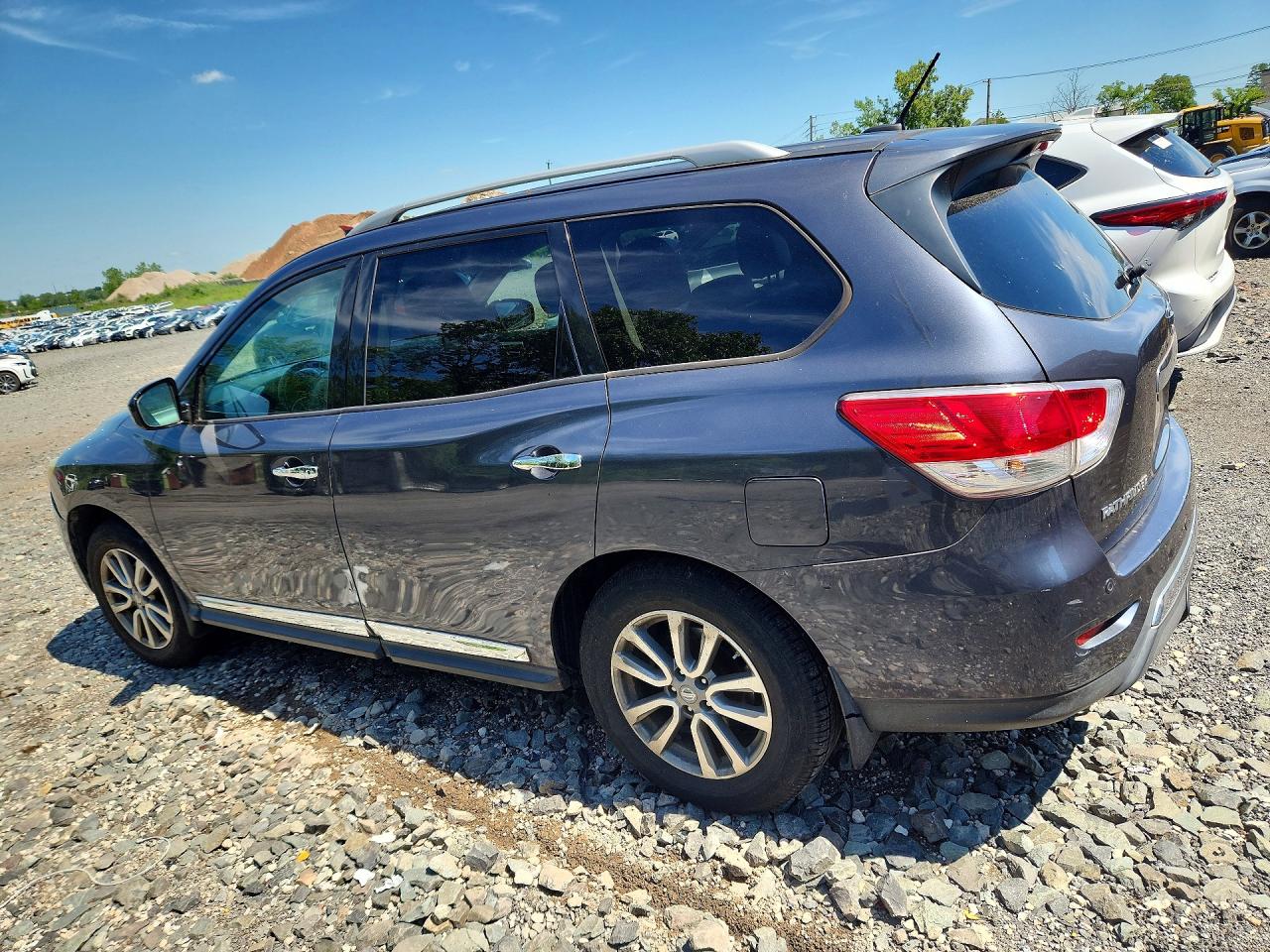 2013 Nissan Pathfinder S Gray vin: 5N1AR2MM6DC684782