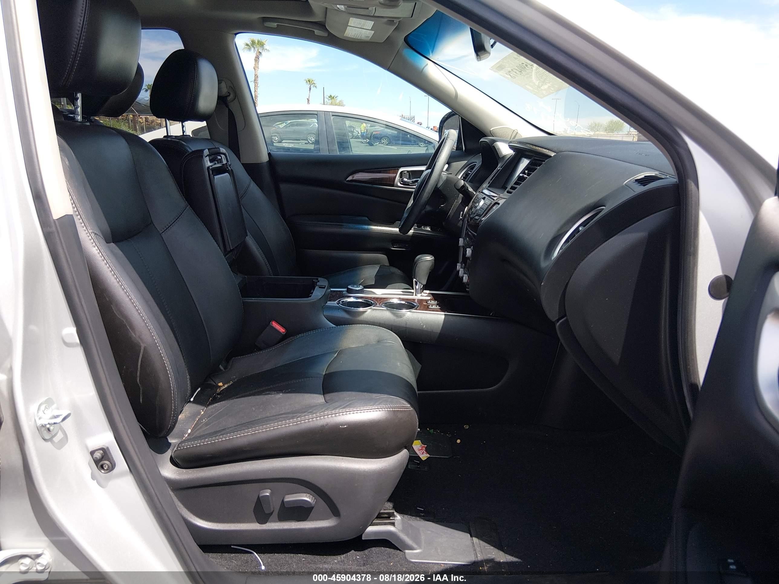 2014 Nissan Pathfinder Sl Серебряный vin: 5N1AR2MM6EC618914