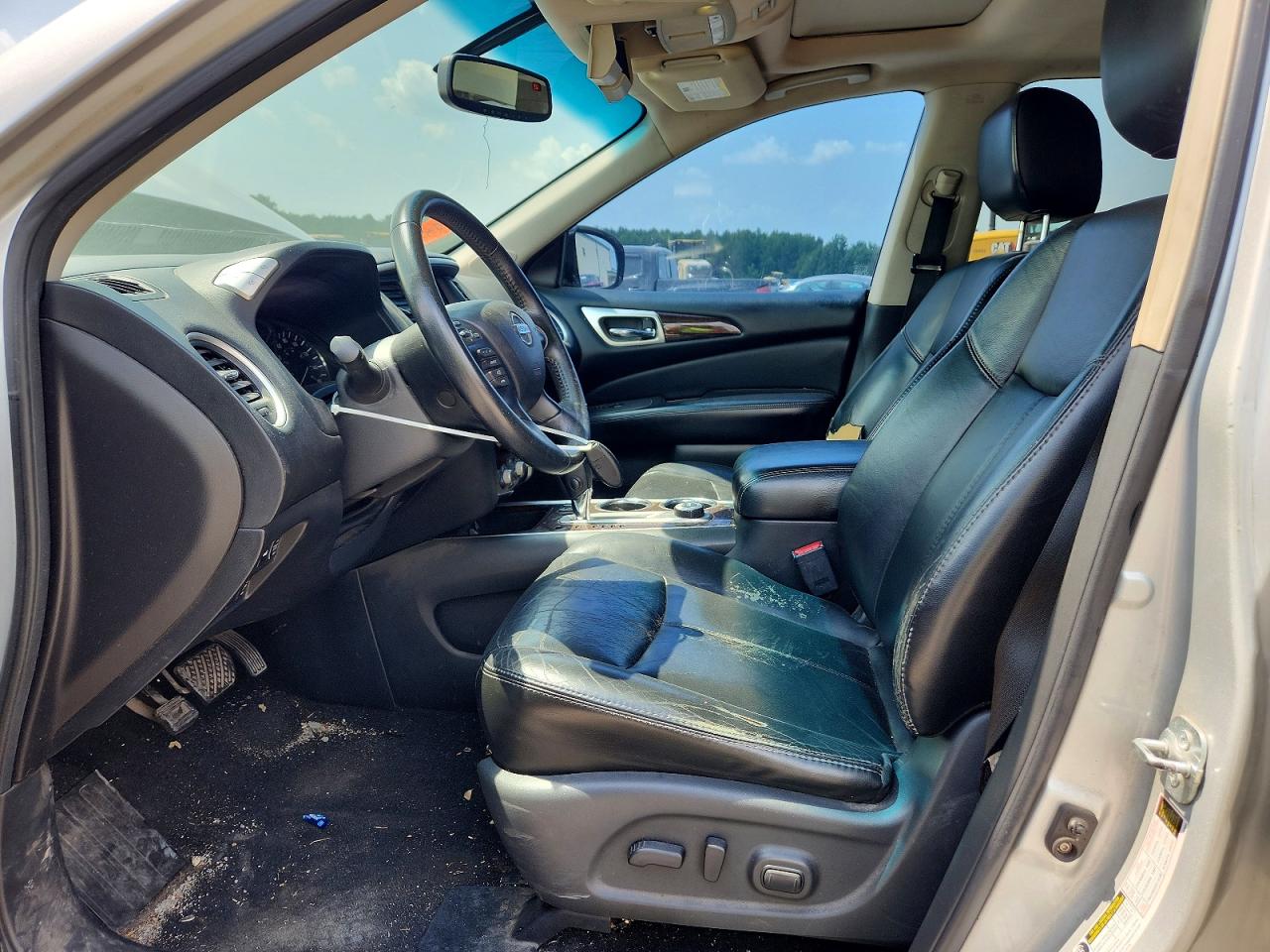 2014 Nissan Pathfinder Sl Silver vin: 5N1AR2MM6EC626138