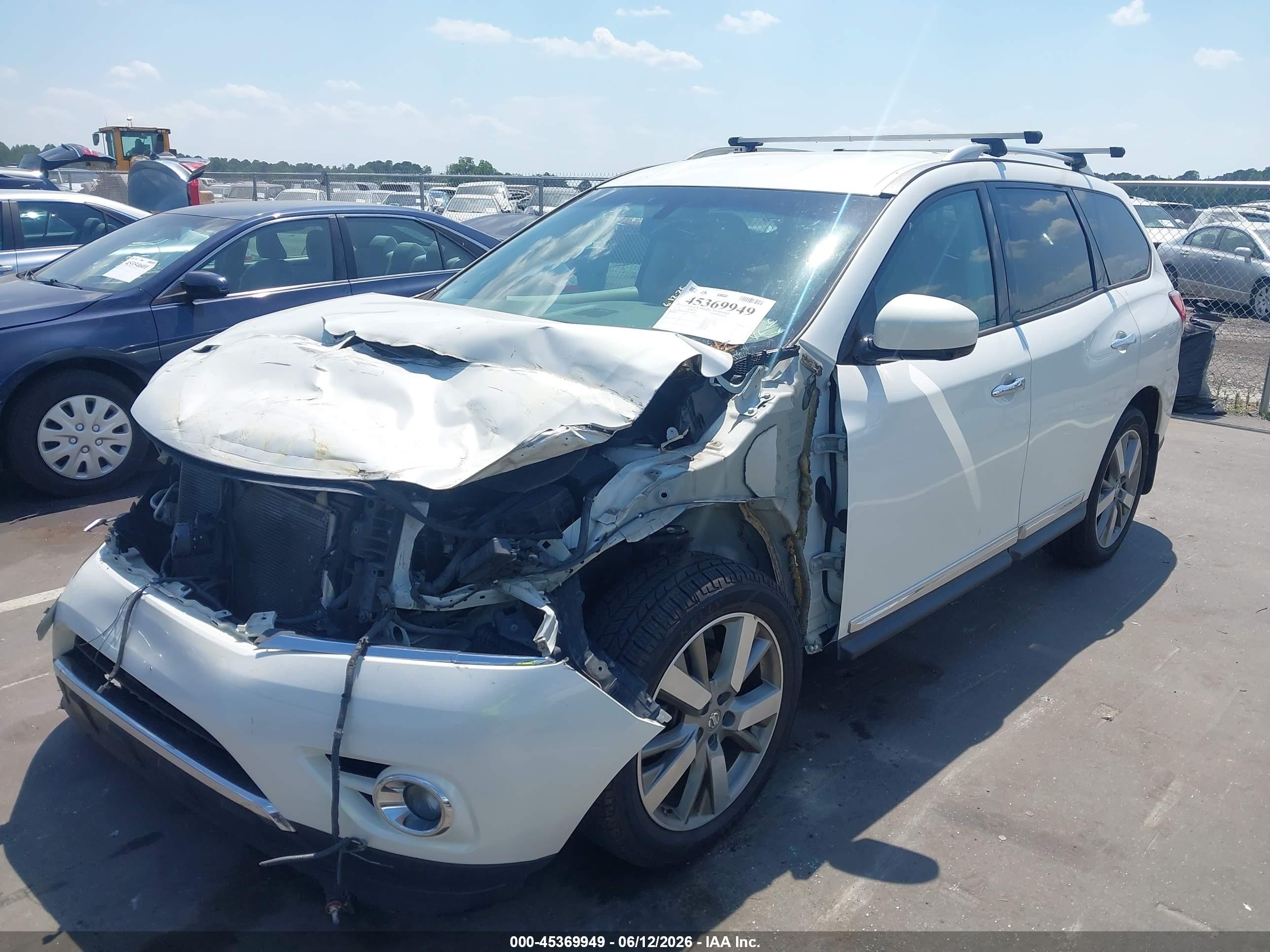 2014 Nissan Pathfinder Platinum White vin: 5N1AR2MM6EC647054
