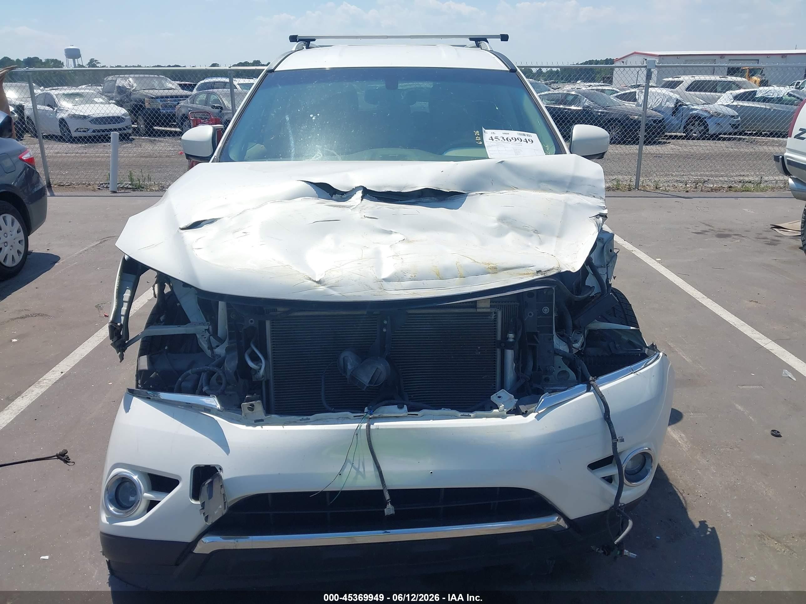 2014 Nissan Pathfinder Platinum White vin: 5N1AR2MM6EC647054