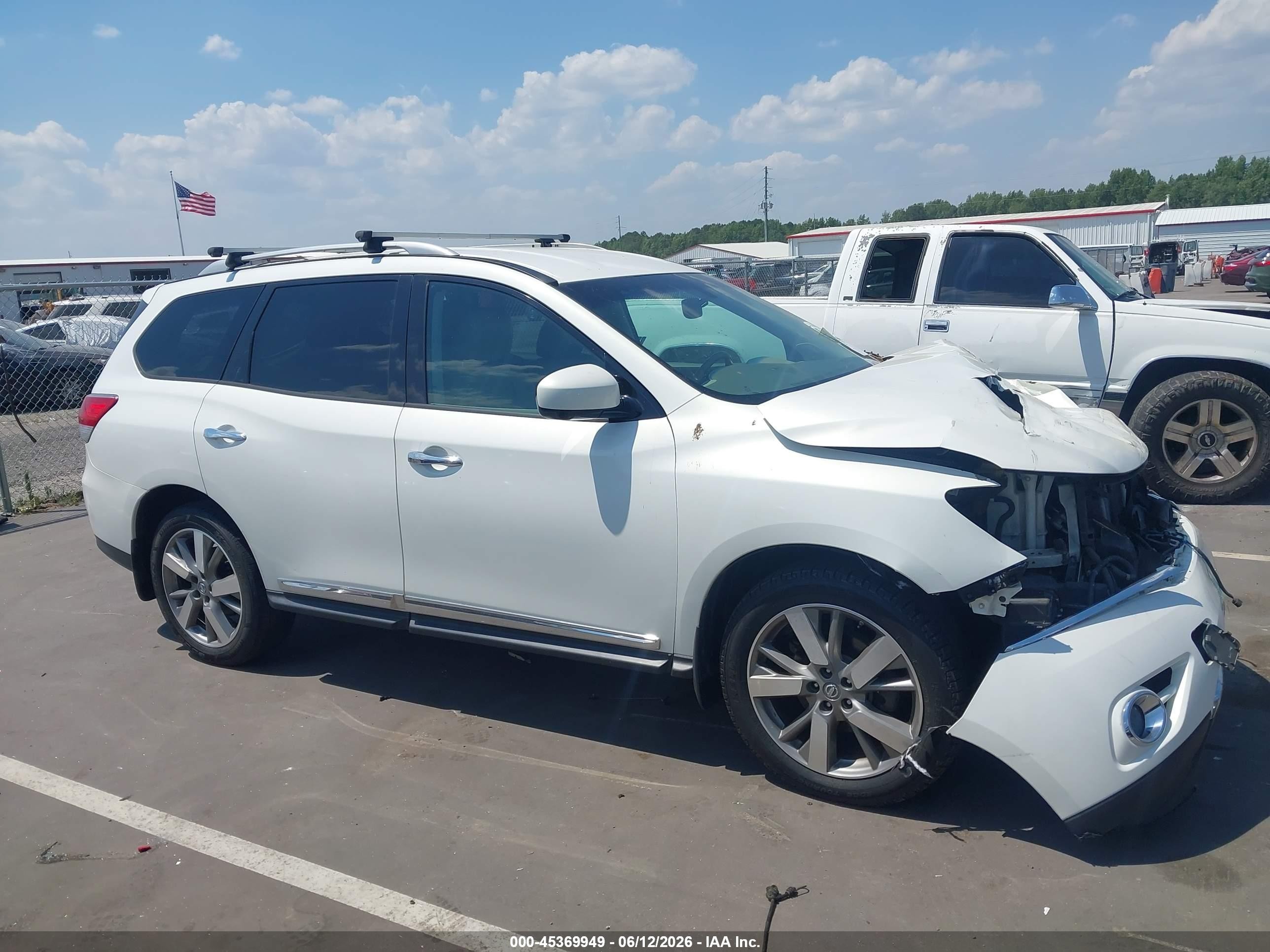 2014 Nissan Pathfinder Platinum White vin: 5N1AR2MM6EC647054