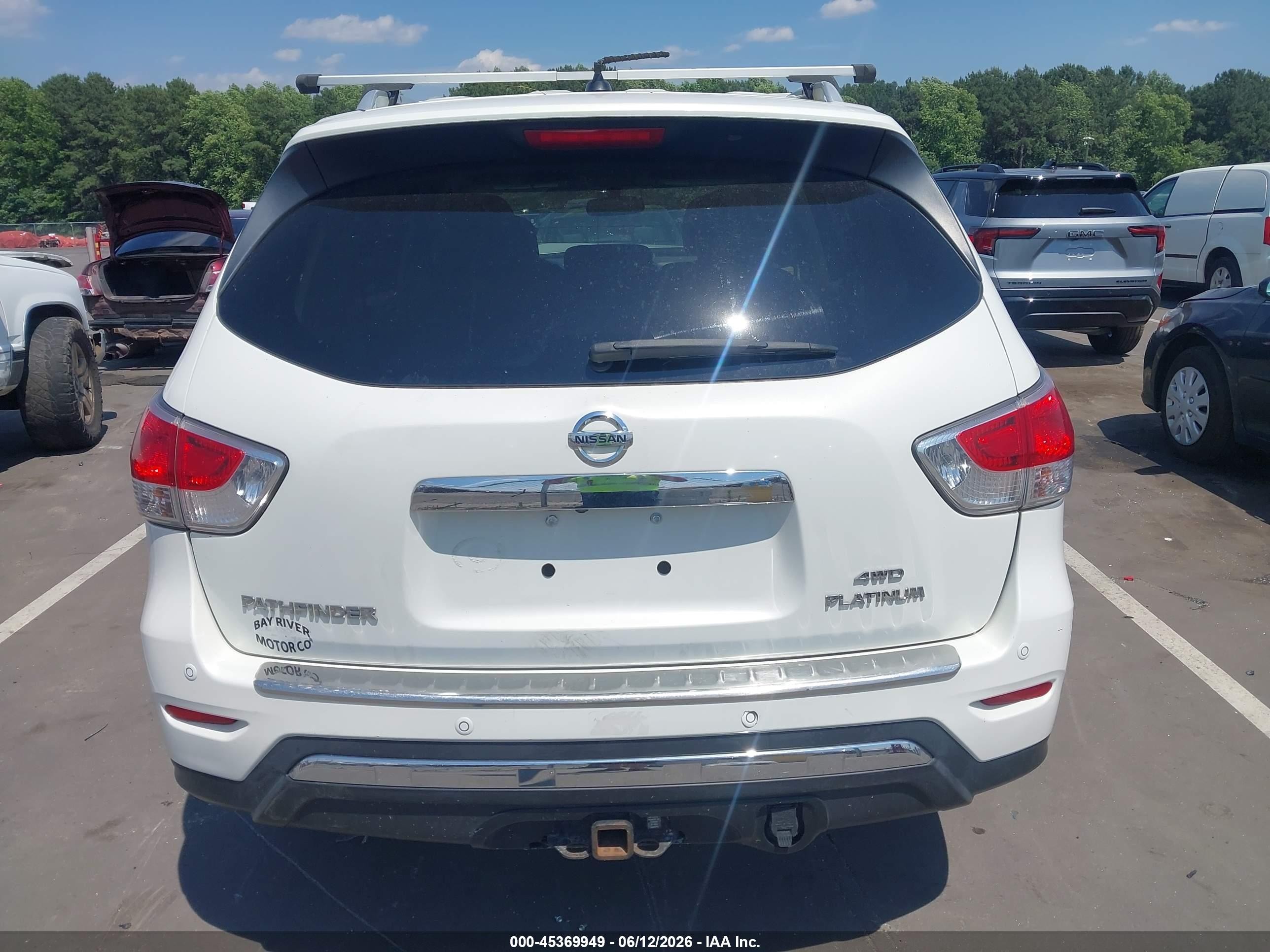 2014 Nissan Pathfinder Platinum White vin: 5N1AR2MM6EC647054