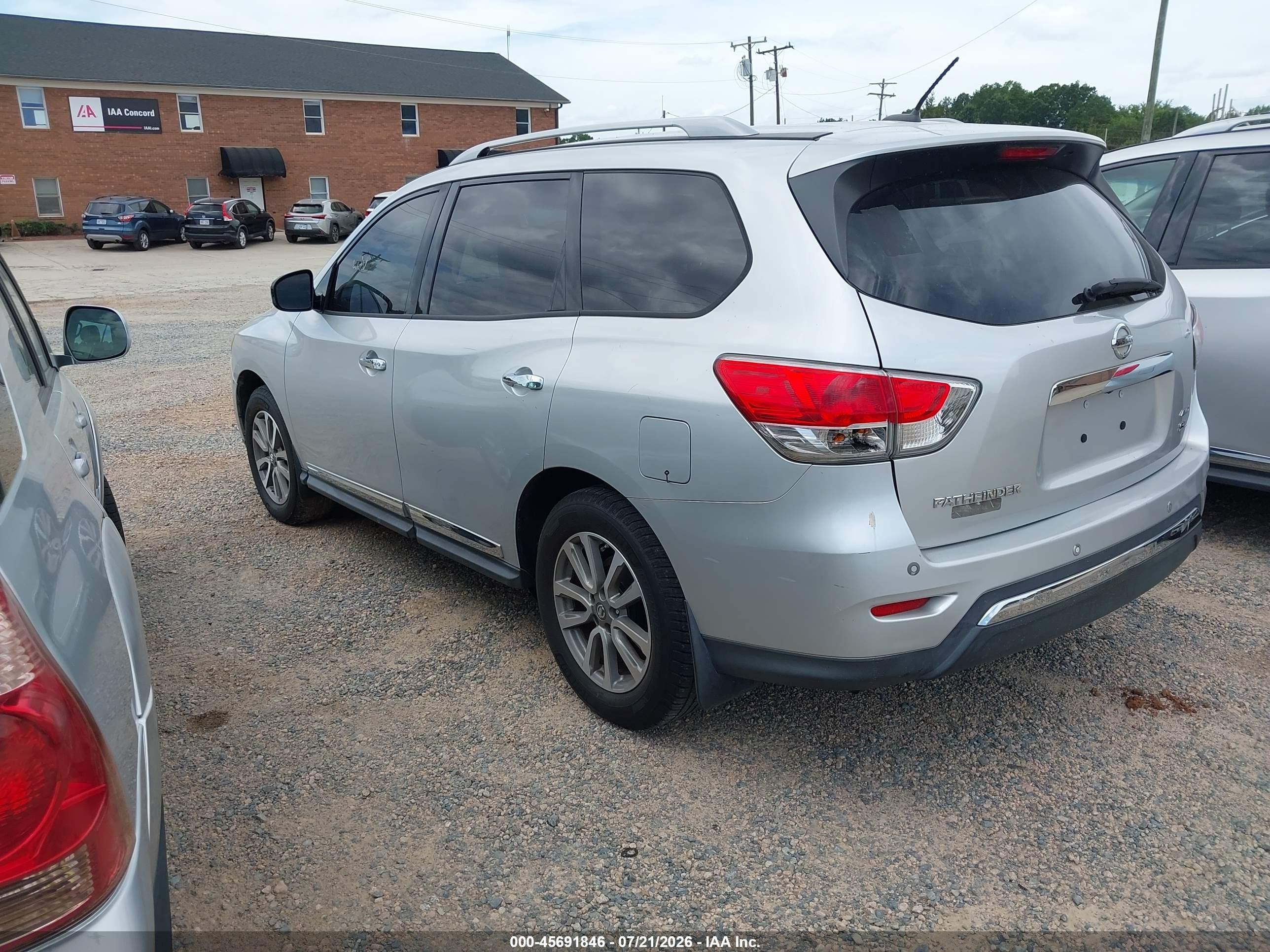 2014 Nissan Pathfinder Sl Silver vin: 5N1AR2MM6EC652433