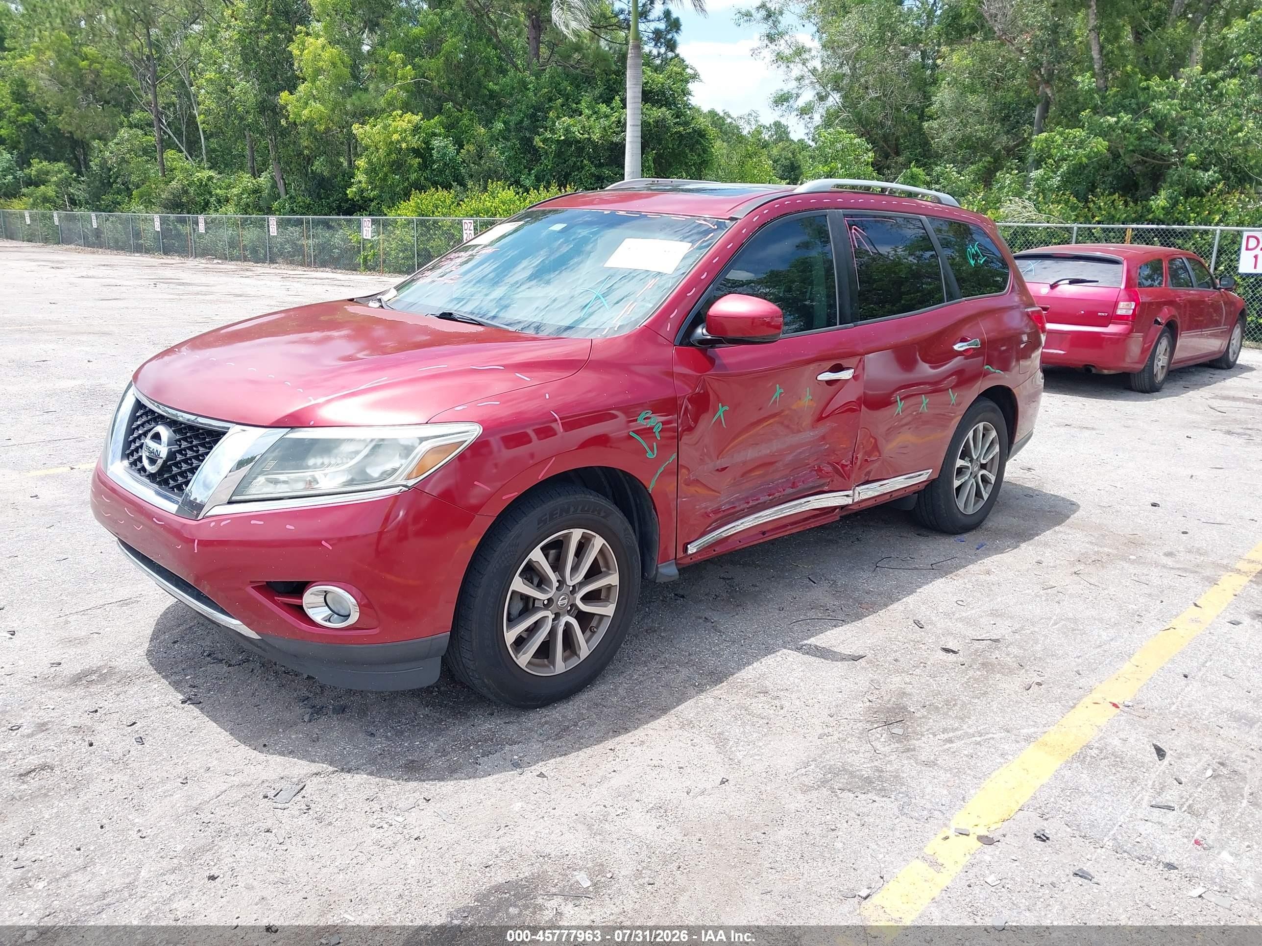 2014 Nissan Pathfinder Platinum/s/sl/sv Red vin: 5N1AR2MM6EC664906