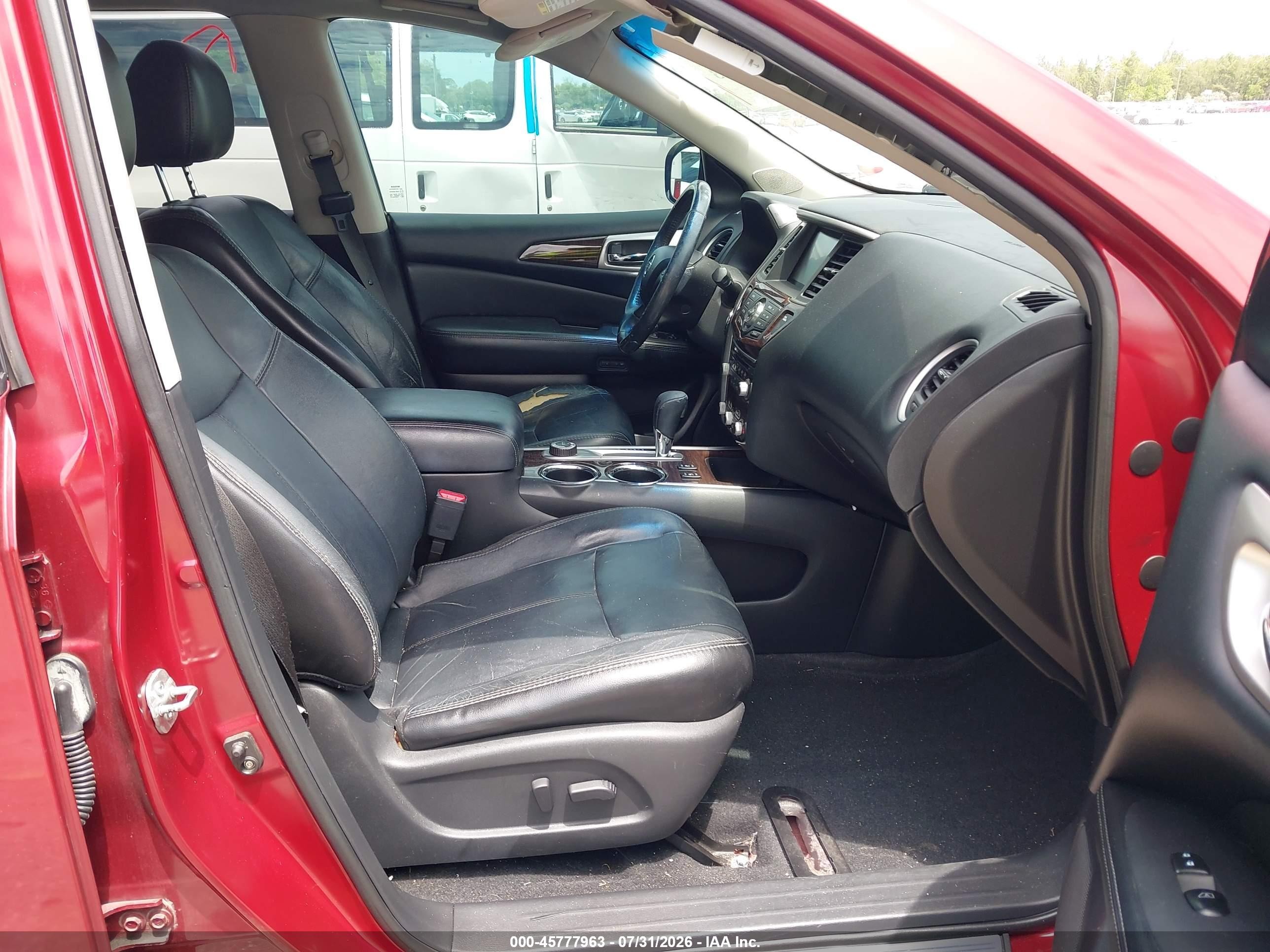 2014 Nissan Pathfinder Platinum/s/sl/sv Red vin: 5N1AR2MM6EC664906