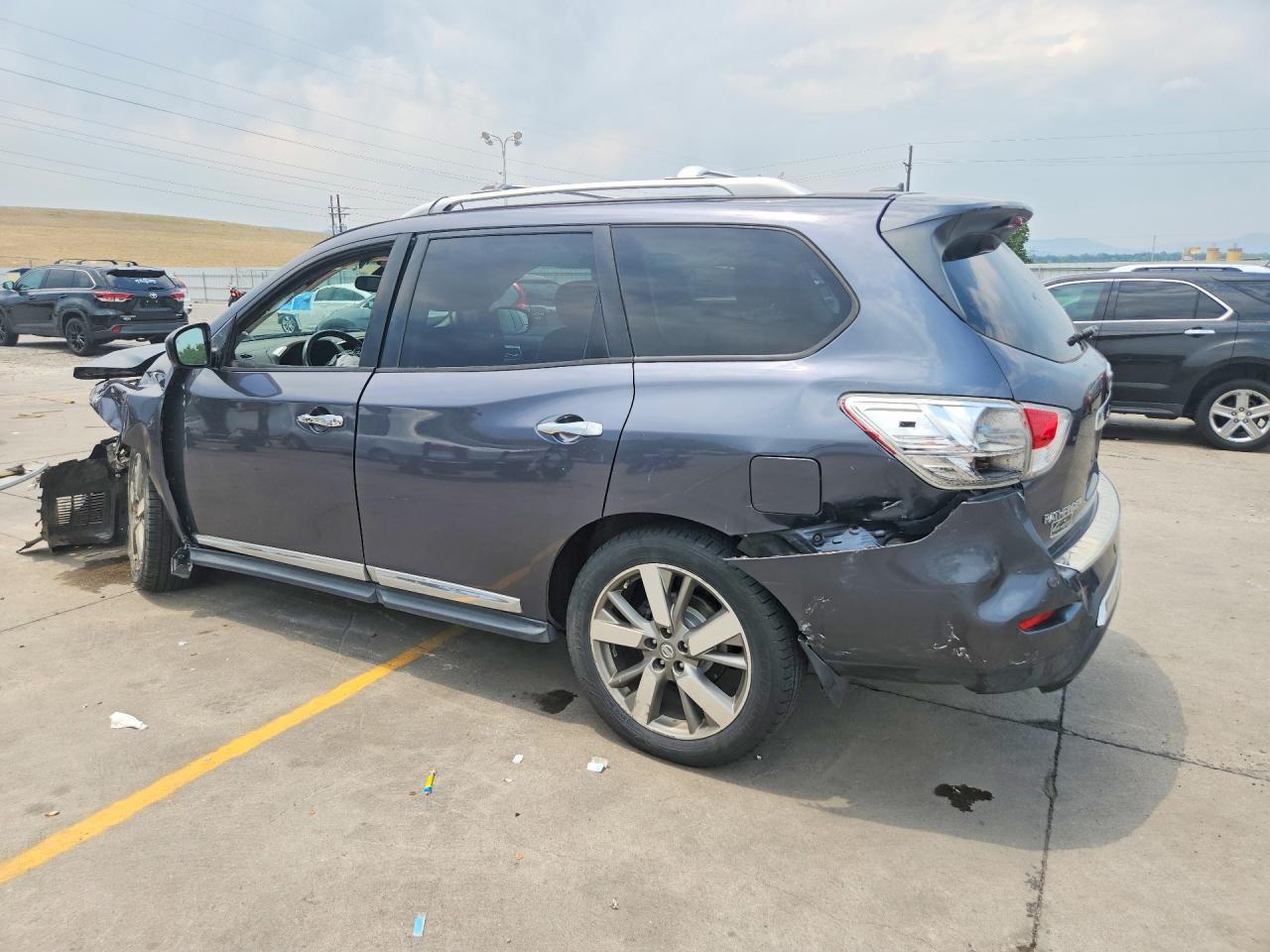 2014 Nissan Pathfinder S Charcoal vin: 5N1AR2MM6EC667191