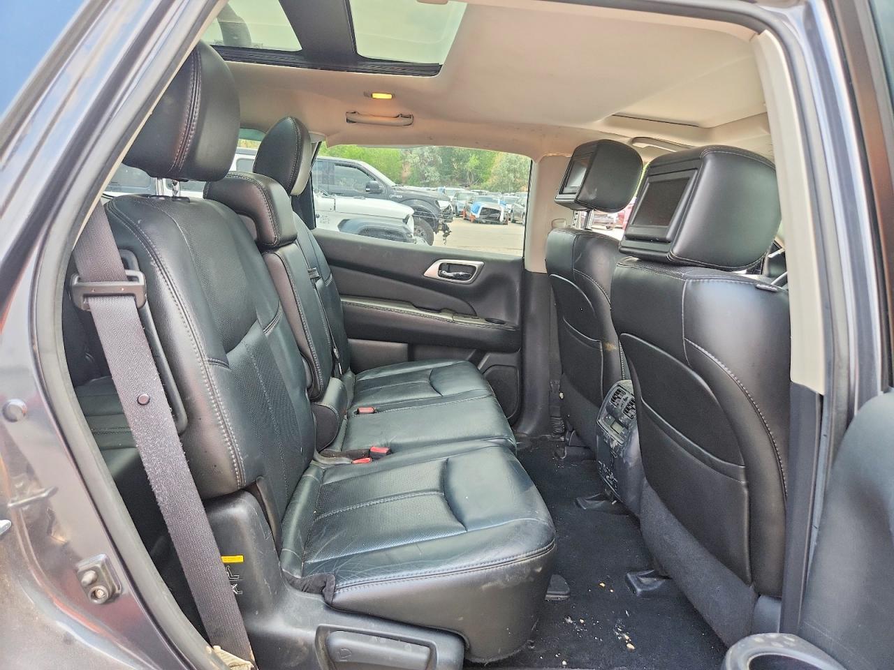 2014 Nissan Pathfinder S Charcoal vin: 5N1AR2MM6EC667191