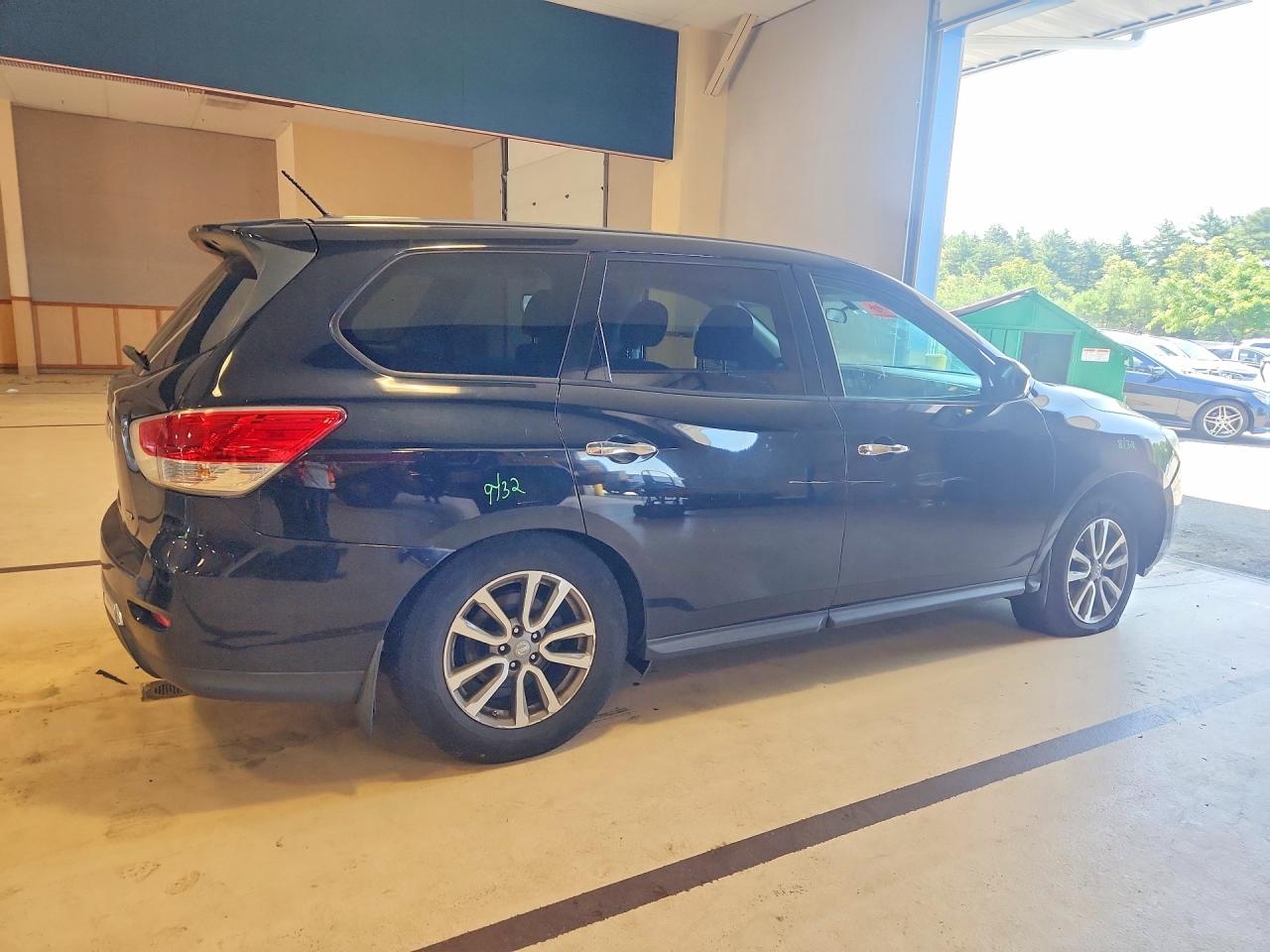 2014 Nissan Pathfinder S Black vin: 5N1AR2MM6EC685495