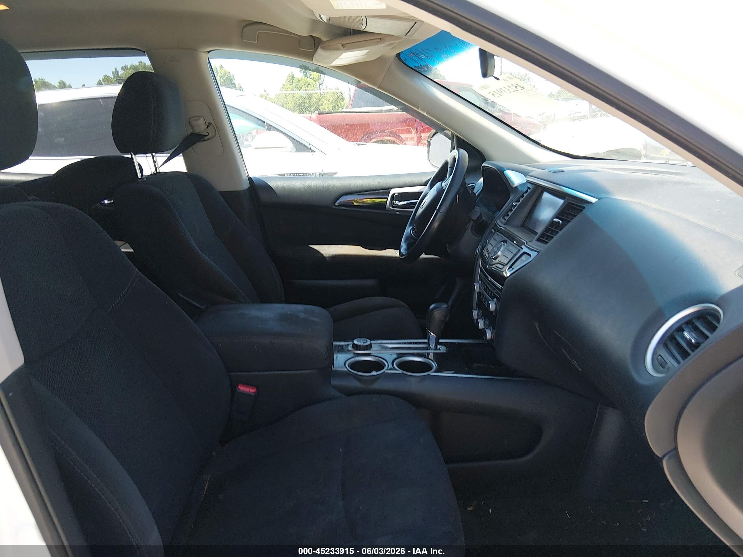 2014 Nissan Pathfinder Sv White vin: 5N1AR2MM6EC703607