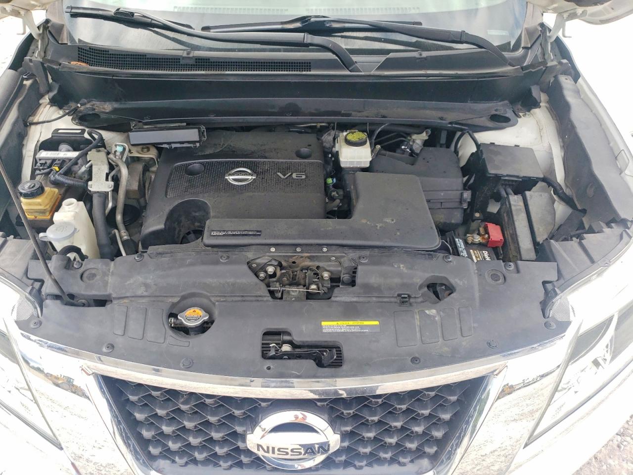 2014 Nissan Pathfinder S White vin: 5N1AR2MM6EC706331