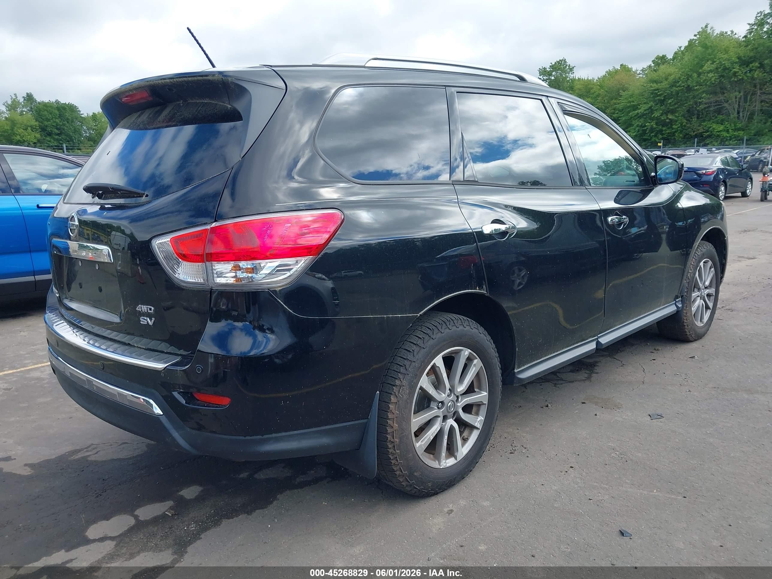 2014 Nissan Pathfinder Sv Black vin: 5N1AR2MM6EC723307