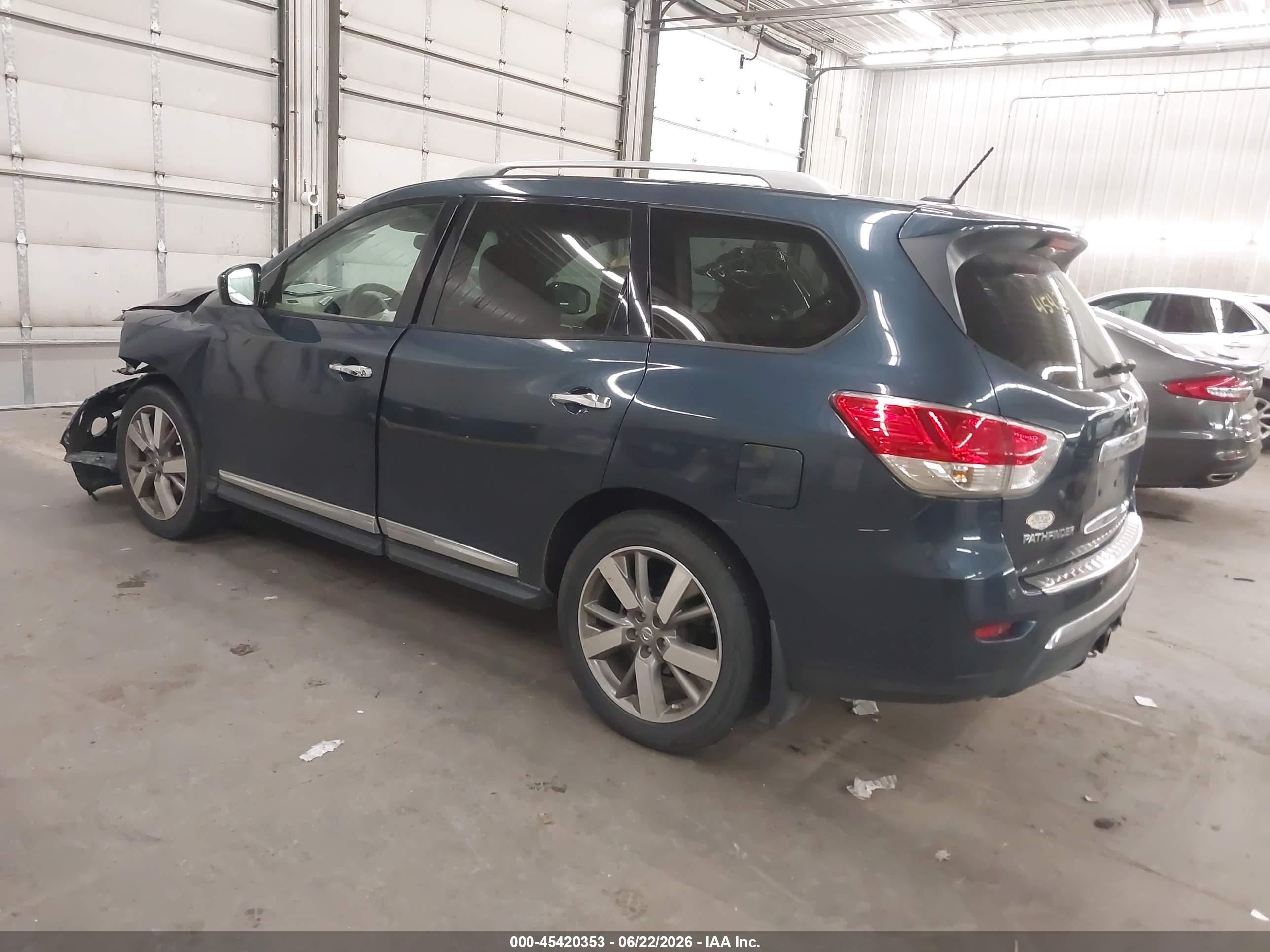 2015 Nissan Pathfinder Platinum Синий vin: 5N1AR2MM6FC634919