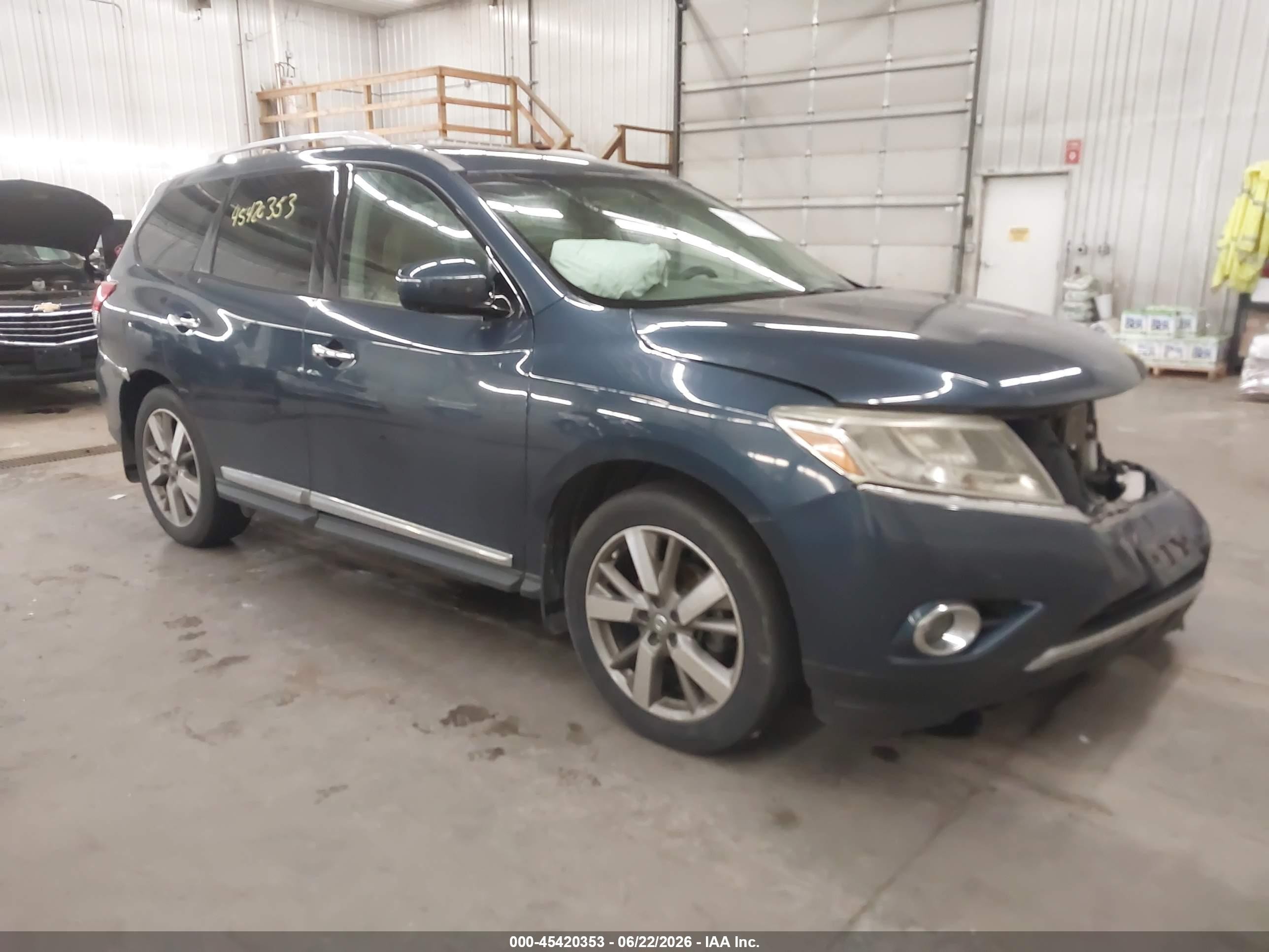 2015 Nissan Pathfinder Platinum Синий vin: 5N1AR2MM6FC634919