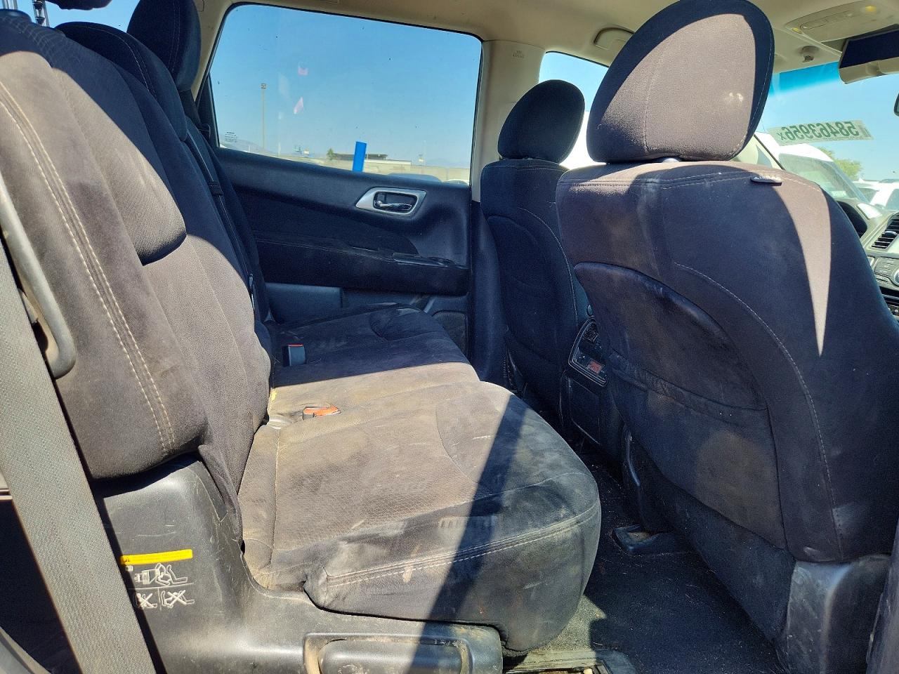 2015 Nissan Pathfinder Sv Gray vin: 5N1AR2MM6FC653678