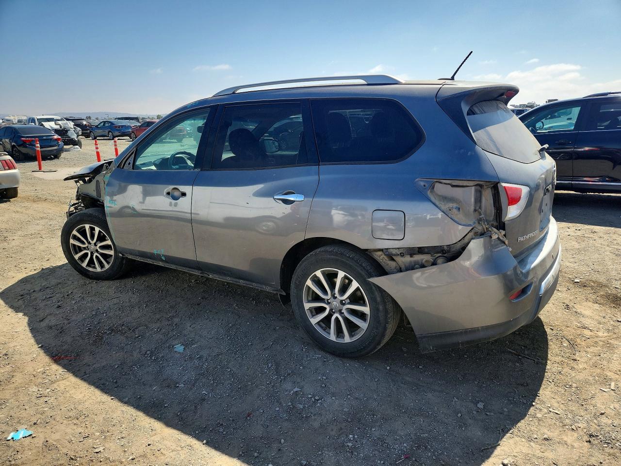 2015 Nissan Pathfinder Sv Gray vin: 5N1AR2MM6FC653678