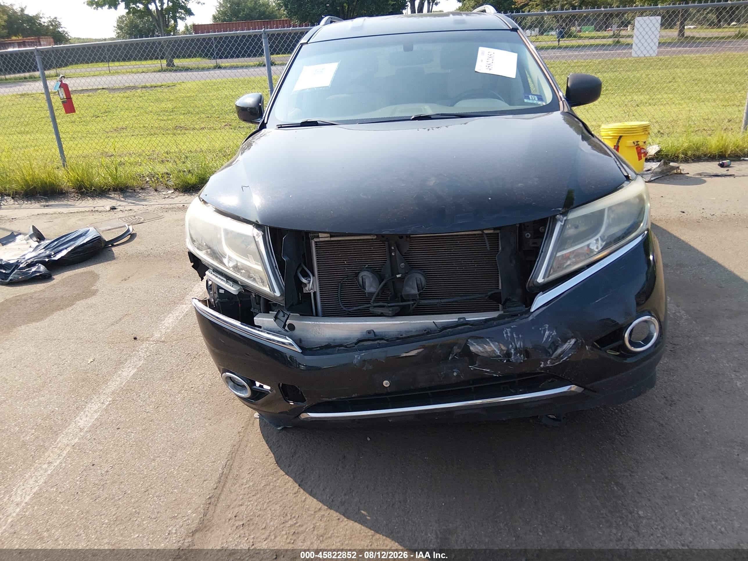 2015 Nissan Pathfinder Sv Black vin: 5N1AR2MM6FC660422