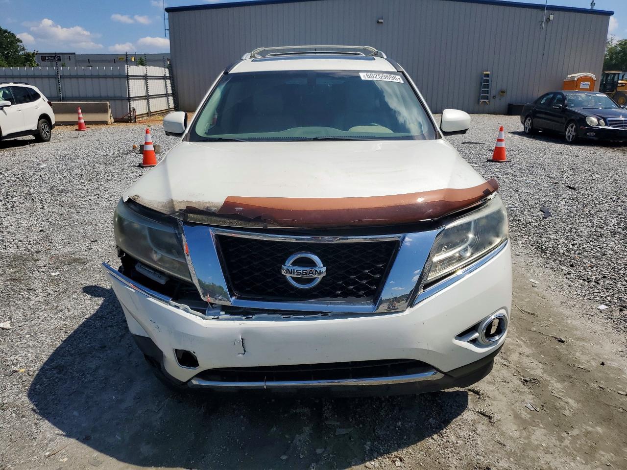 2015 Nissan Pathfinder S White vin: 5N1AR2MM6FC662204