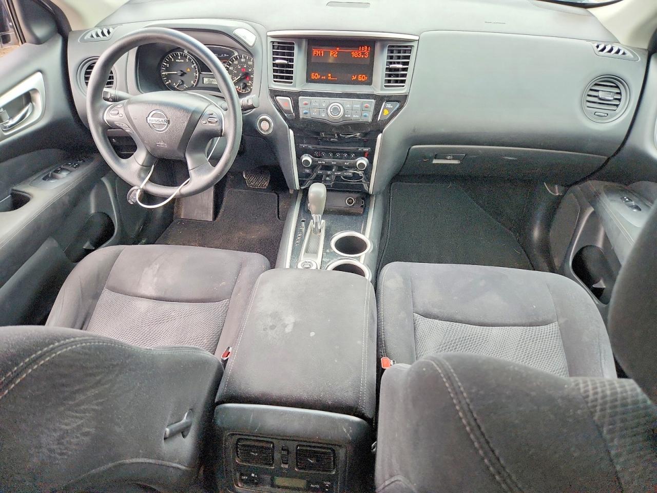 2015 Nissan Pathfinder S Silver vin: 5N1AR2MM6FC671257