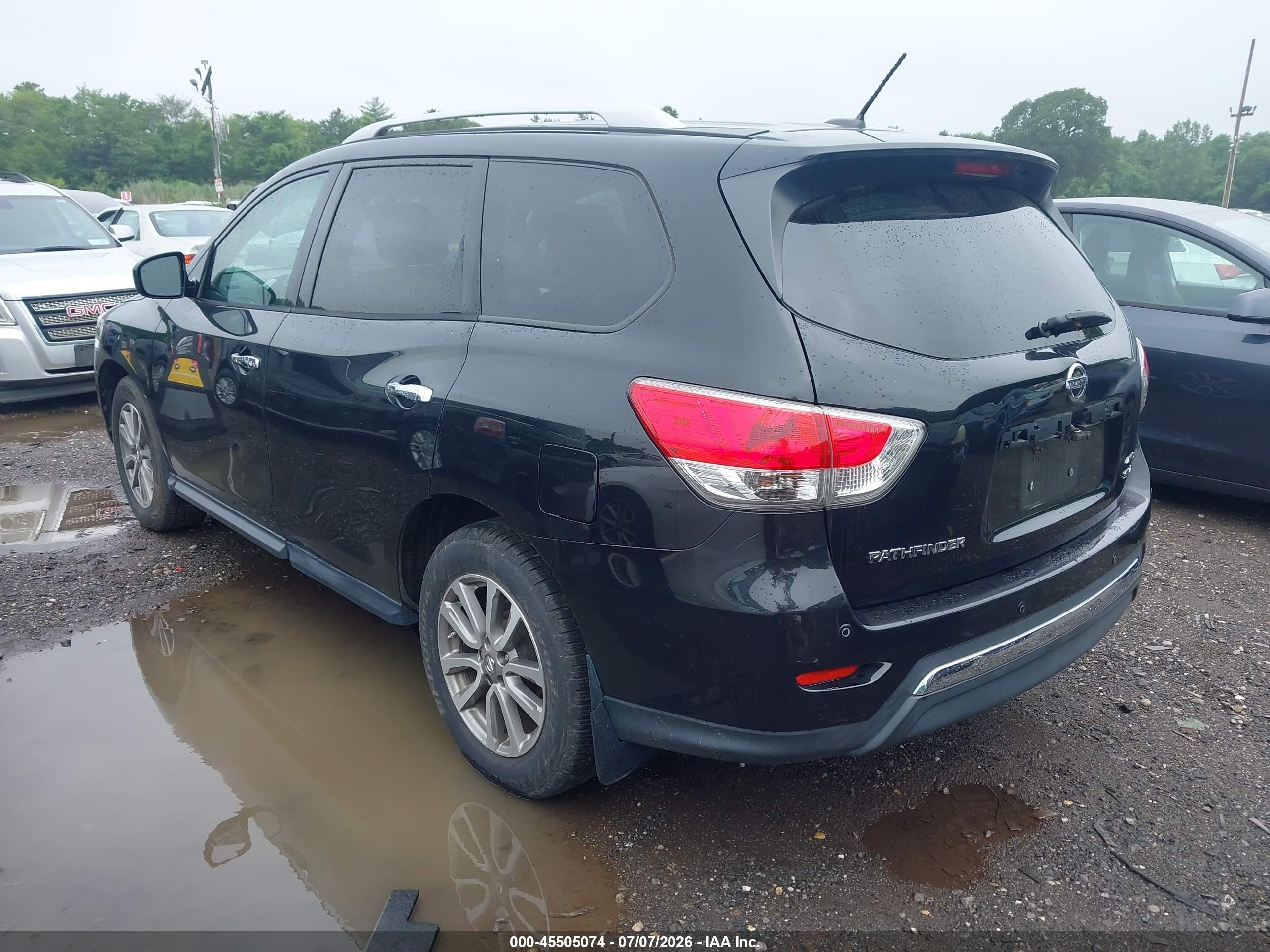 2015 Nissan Pathfinder Sv Black vin: 5N1AR2MM6FC673347