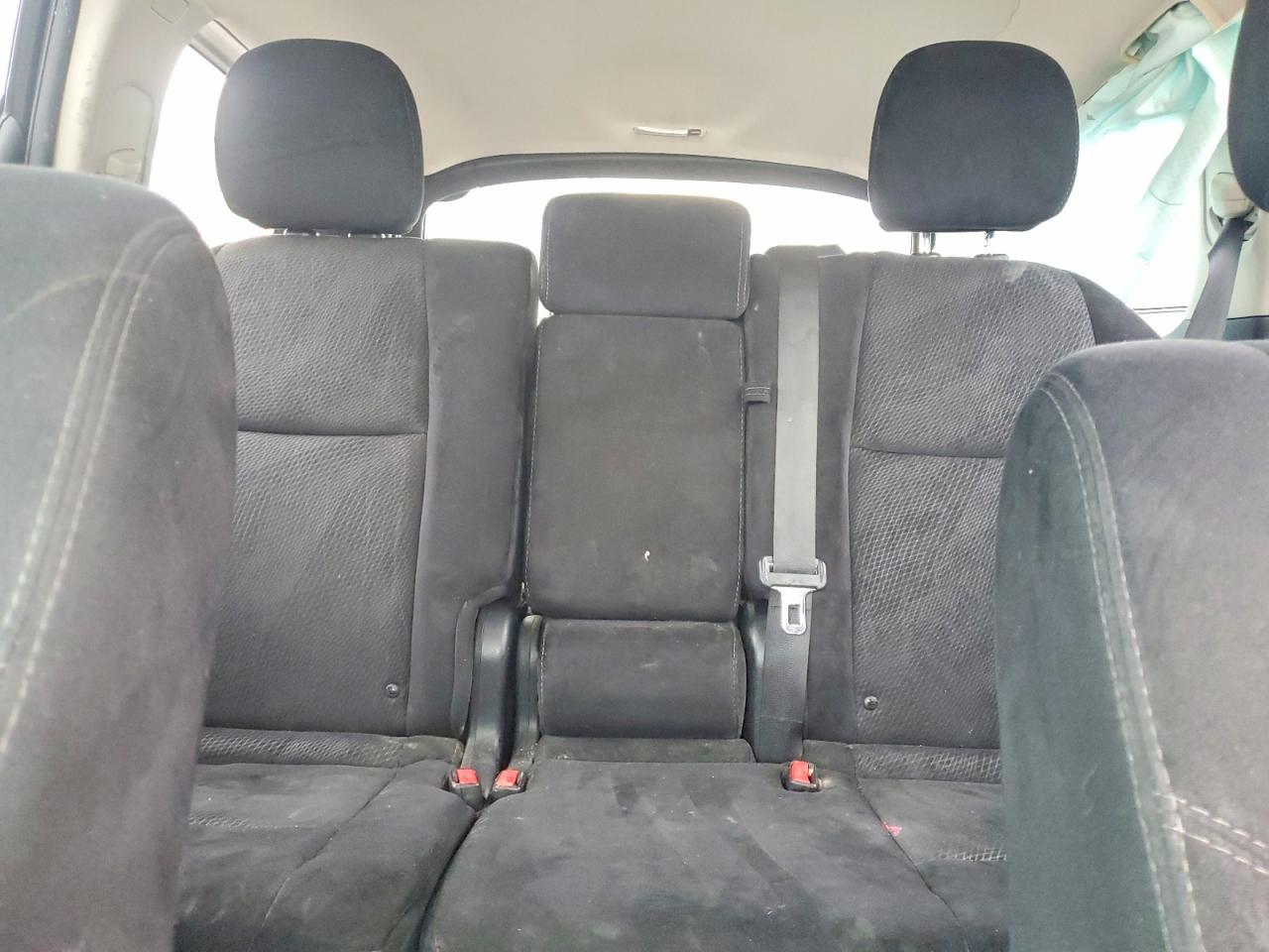 2015 Niss Pathfinder S Silver vin: 5N1AR2MM6FC692108